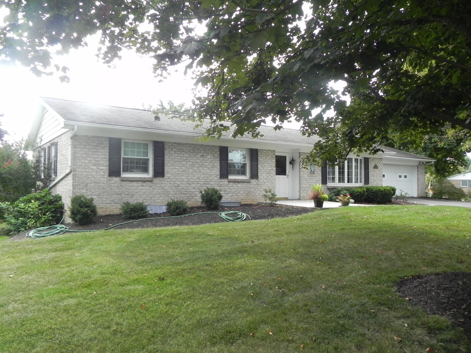 SOLD 322,000.00! REAL ESTATE AUCTION / HAGERSTOWN, MD - TUE. OCT. 7, 2025 - Image 5