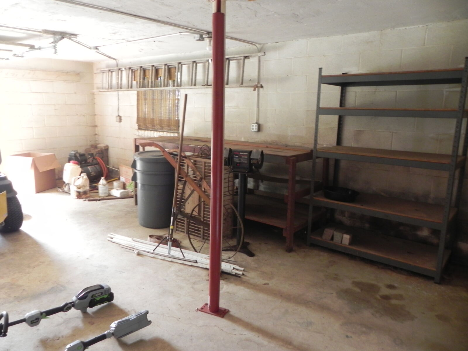 SOLD 322,000.00! REAL ESTATE AUCTION / HAGERSTOWN, MD - TUE. OCT. 7, 2025 - Image 25