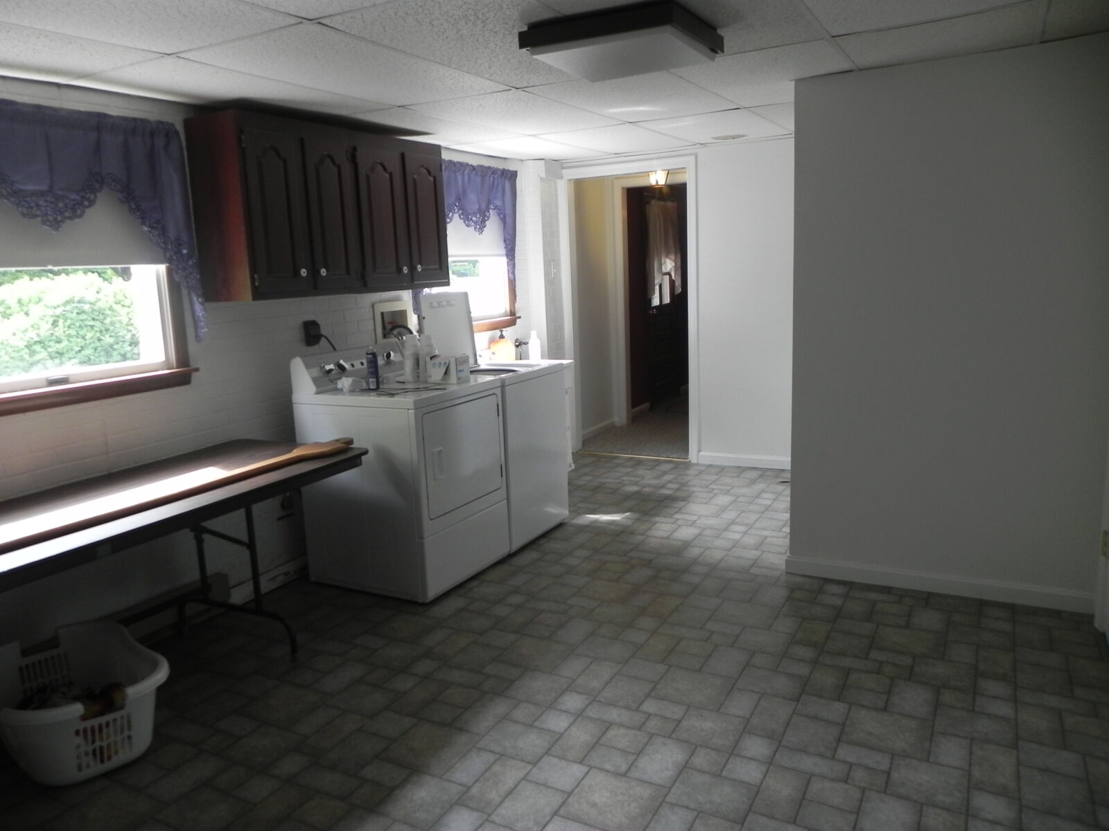 SOLD 322,000.00! REAL ESTATE AUCTION / HAGERSTOWN, MD - TUE. OCT. 7, 2025 - Image 32