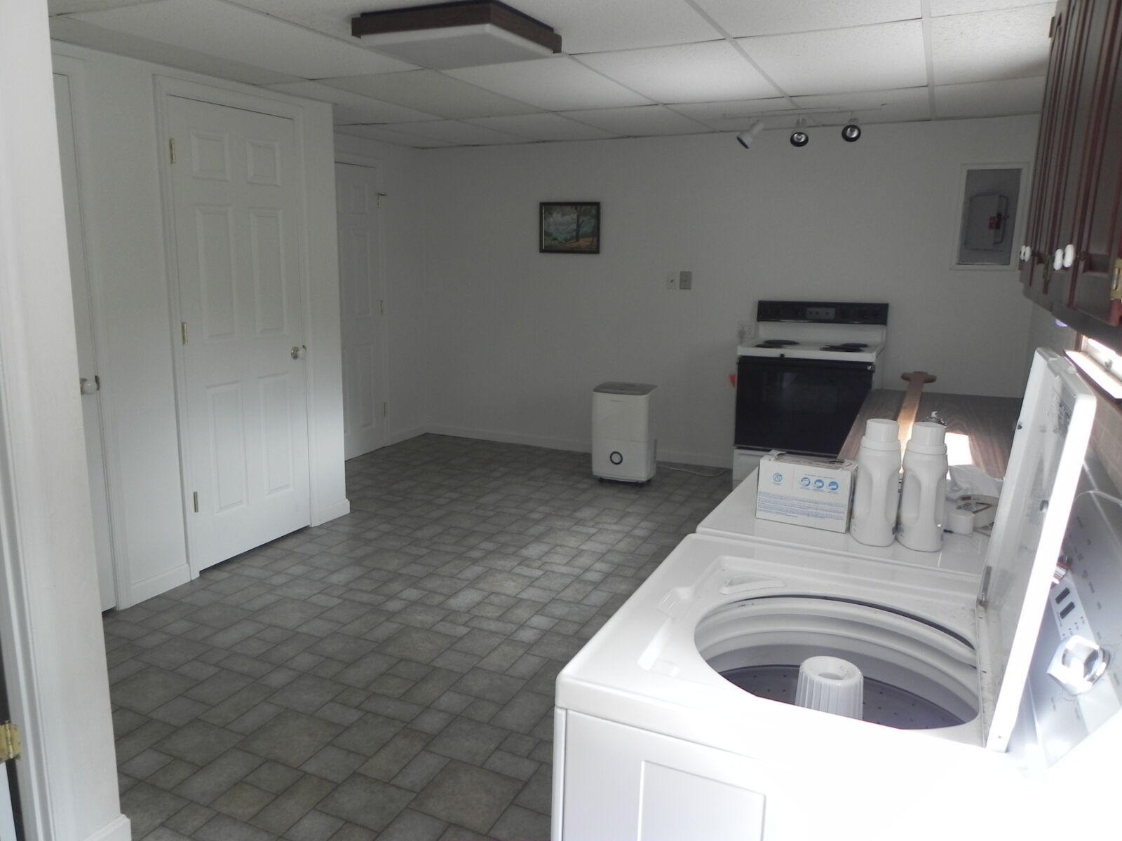 SOLD 322,000.00! REAL ESTATE AUCTION / HAGERSTOWN, MD - TUE. OCT. 7, 2025 - Image 33