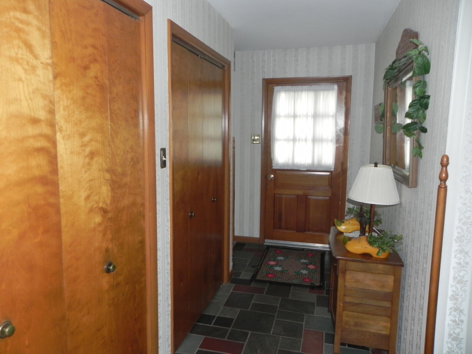 SOLD 322,000.00! REAL ESTATE AUCTION / HAGERSTOWN, MD - TUE. OCT. 7, 2025 - Image 44