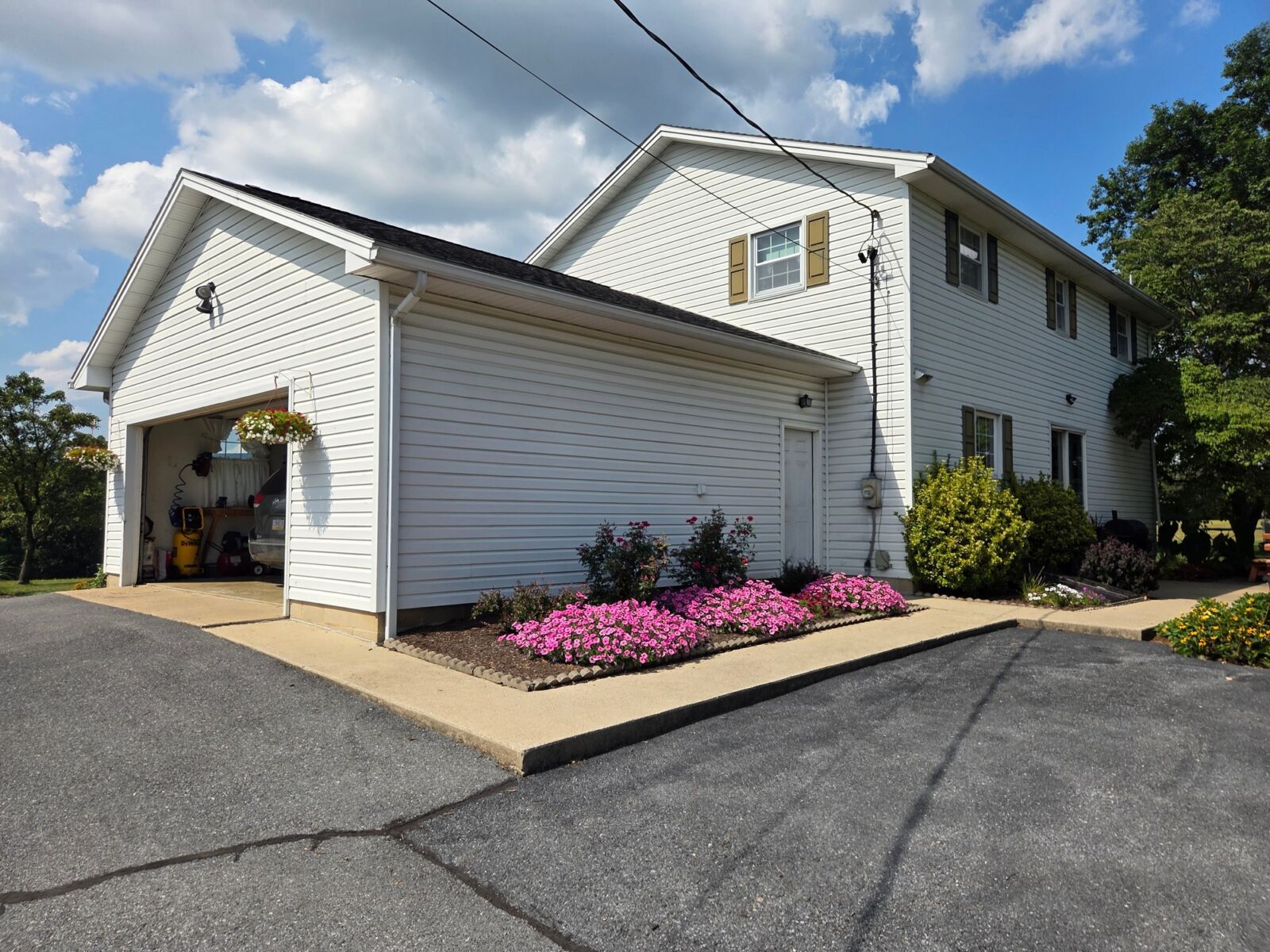 SOLD $532,000 / ABSOLUTE REAL ESTATE AUCTION - 13 ACRES! - NEWBURG, PA / THURS. OCTOBER 30, 2025 @ 5:30 PM - Image 76
