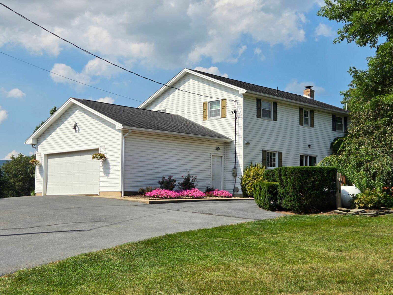 SOLD $532,000 / ABSOLUTE REAL ESTATE AUCTION - 13 ACRES! - NEWBURG, PA / THURS. OCTOBER 30, 2025 @ 5:30 PM - Image 68
