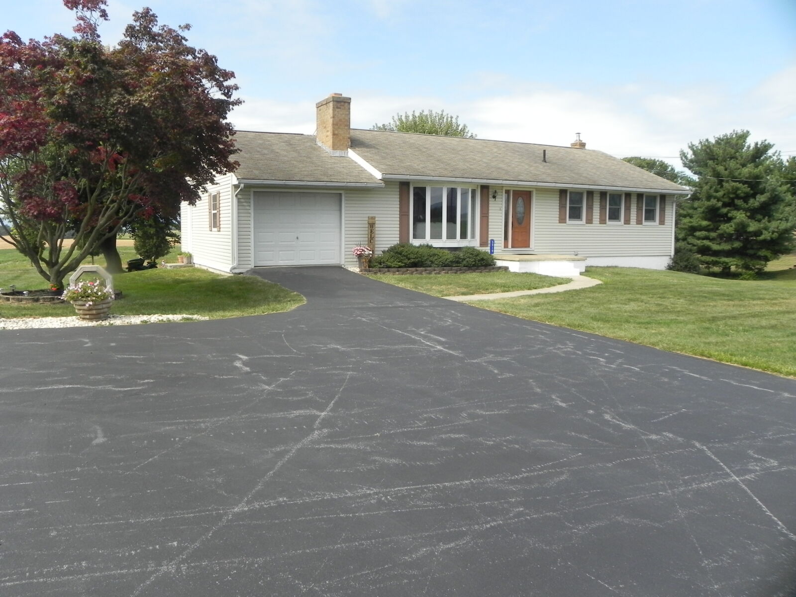 SOLD - $405,000! / HOUSE & SHOP ON 1.3 ACRES / CHAMBERSBURG, PA – SAT. NOV. 8, 2025 @ 1:00 PM - Image 53