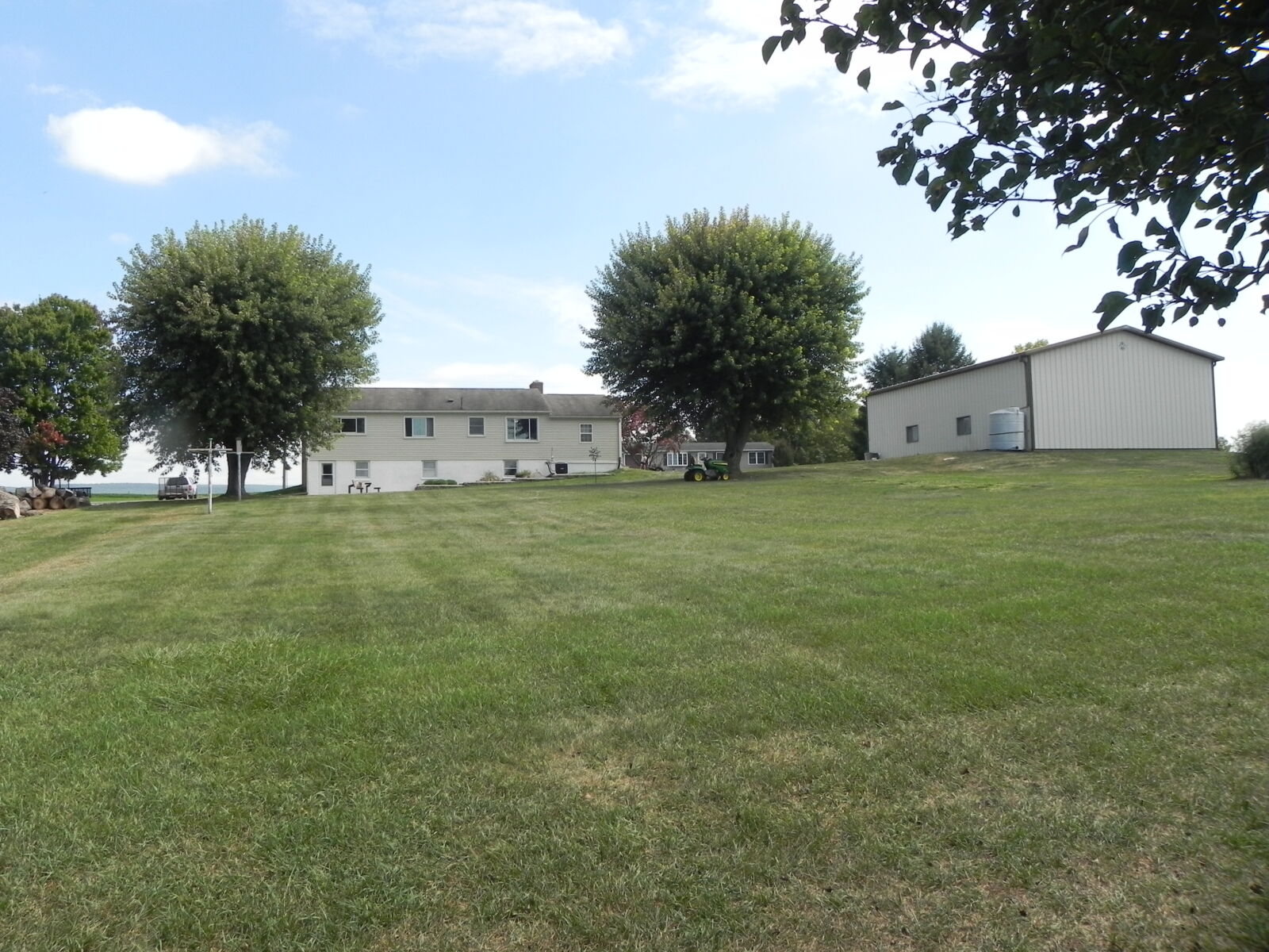 SOLD - $405,000! / HOUSE & SHOP ON 1.3 ACRES / CHAMBERSBURG, PA – SAT. NOV. 8, 2025 @ 1:00 PM - Image 42