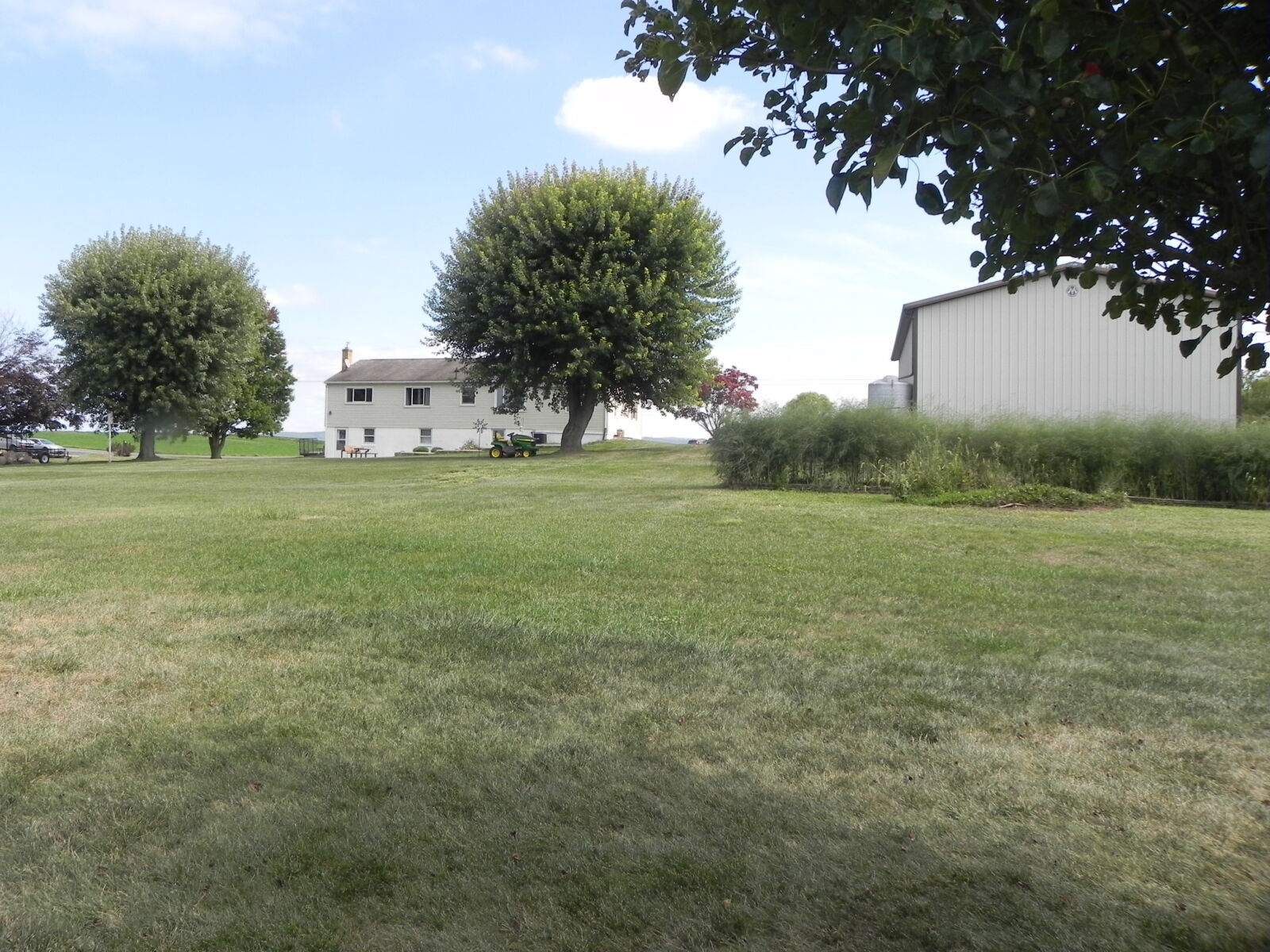 SOLD - $405,000! / HOUSE & SHOP ON 1.3 ACRES / CHAMBERSBURG, PA – SAT. NOV. 8, 2025 @ 1:00 PM - Image 41