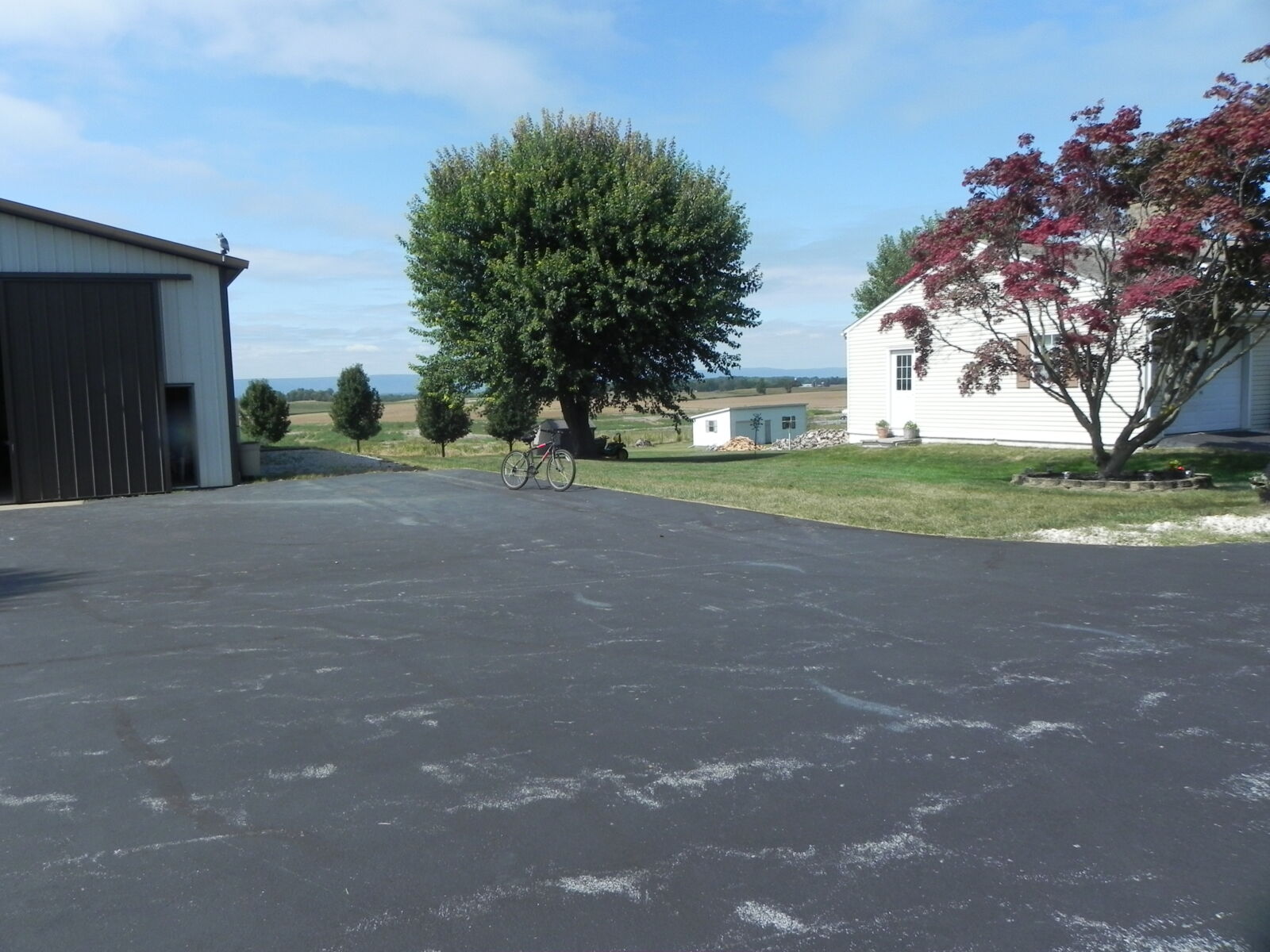 SOLD - $405,000! / HOUSE & SHOP ON 1.3 ACRES / CHAMBERSBURG, PA – SAT. NOV. 8, 2025 @ 1:00 PM - Image 38