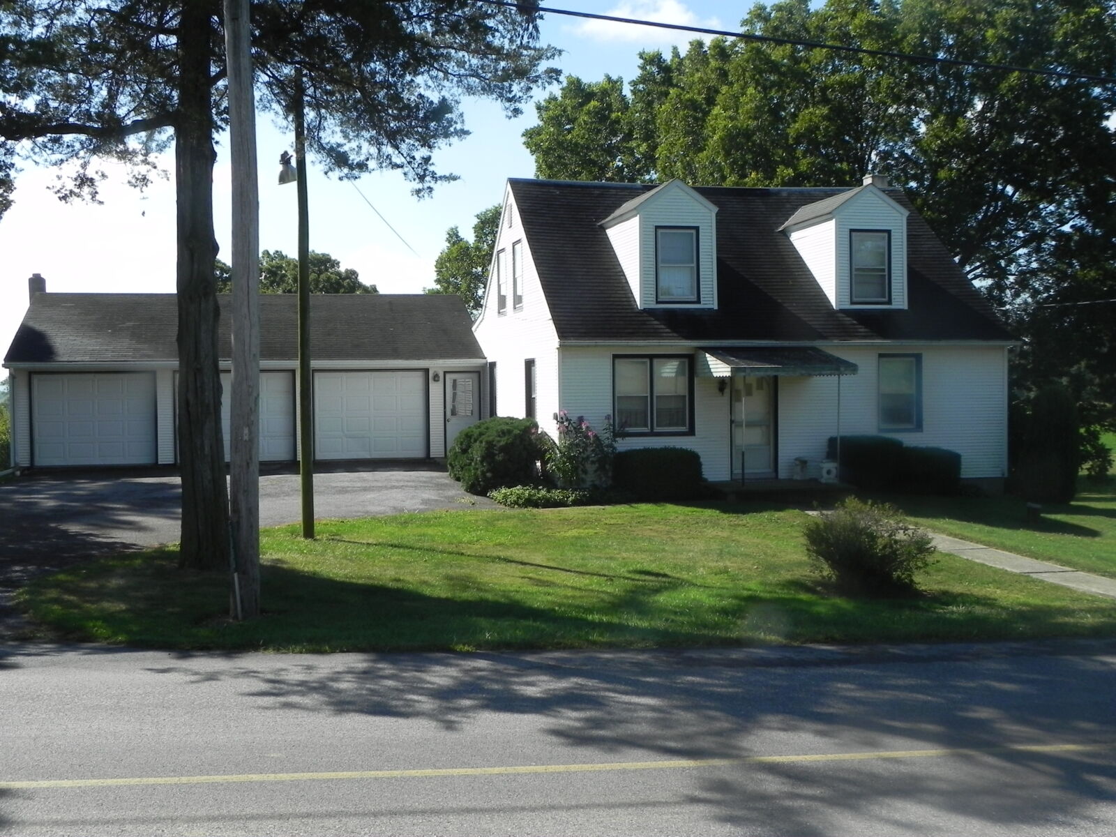 SOLD $414,000 / ABSOLUTE REAL ESTATE AUCTION – NARVON, PA. / SAT. NOVEMBER 1, 2025 @ 1:00 PM