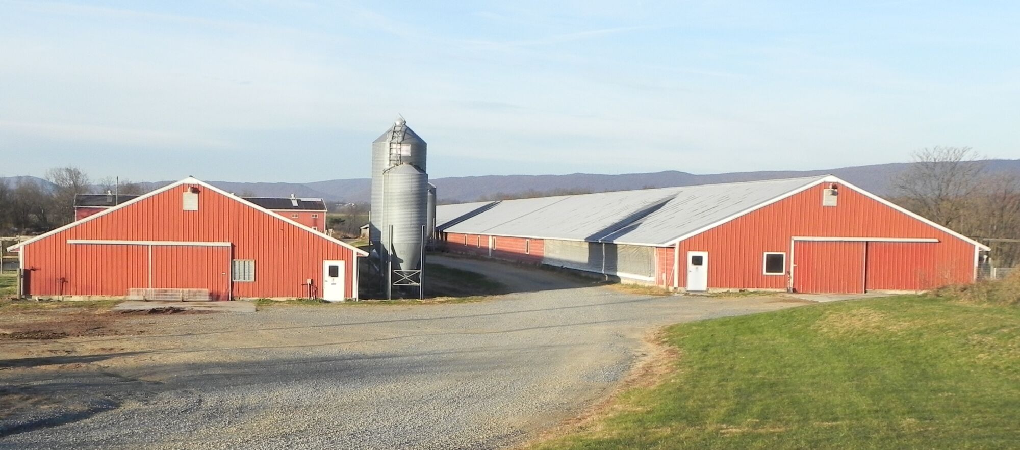 SOLD $960,000!! POULTRY FARM AUCTION ON 25 ACRES – NEWBURG, PA / TUE. JANUARY 27, 2026 @ 1:00 PM