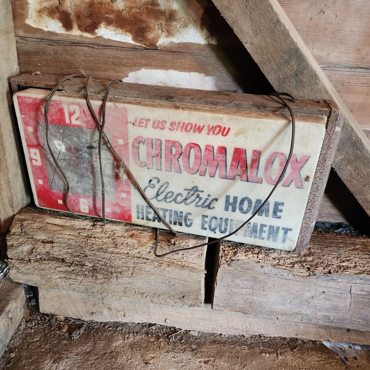 TRACTORS, FARM ANTIQUES, HOUSEHOLD GOODS, ETC - SHIPPENSBURG, PA. / SAT. OCT. 24. @ 8:30 AM - Image 331