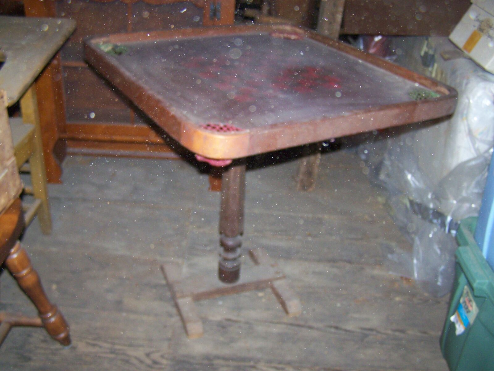 TRACTORS, FARM ANTIQUES, HOUSEHOLD GOODS, ETC - SHIPPENSBURG, PA. / SAT. OCT. 24. @ 8:30 AM - Image 299