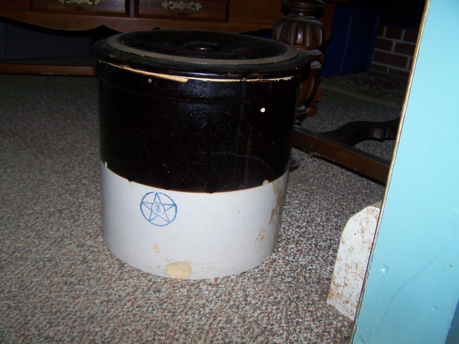 TRACTORS, FARM ANTIQUES, HOUSEHOLD GOODS, ETC - SHIPPENSBURG, PA. / SAT. OCT. 24. @ 8:30 AM - Image 274