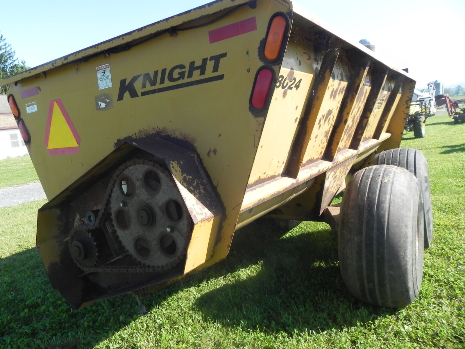 FARM MACHINERY & RELATED ITEMS - MIFFLINTOWN, PA. / TUE. OCTOBER 20. @ 9:00 AM - Image 164