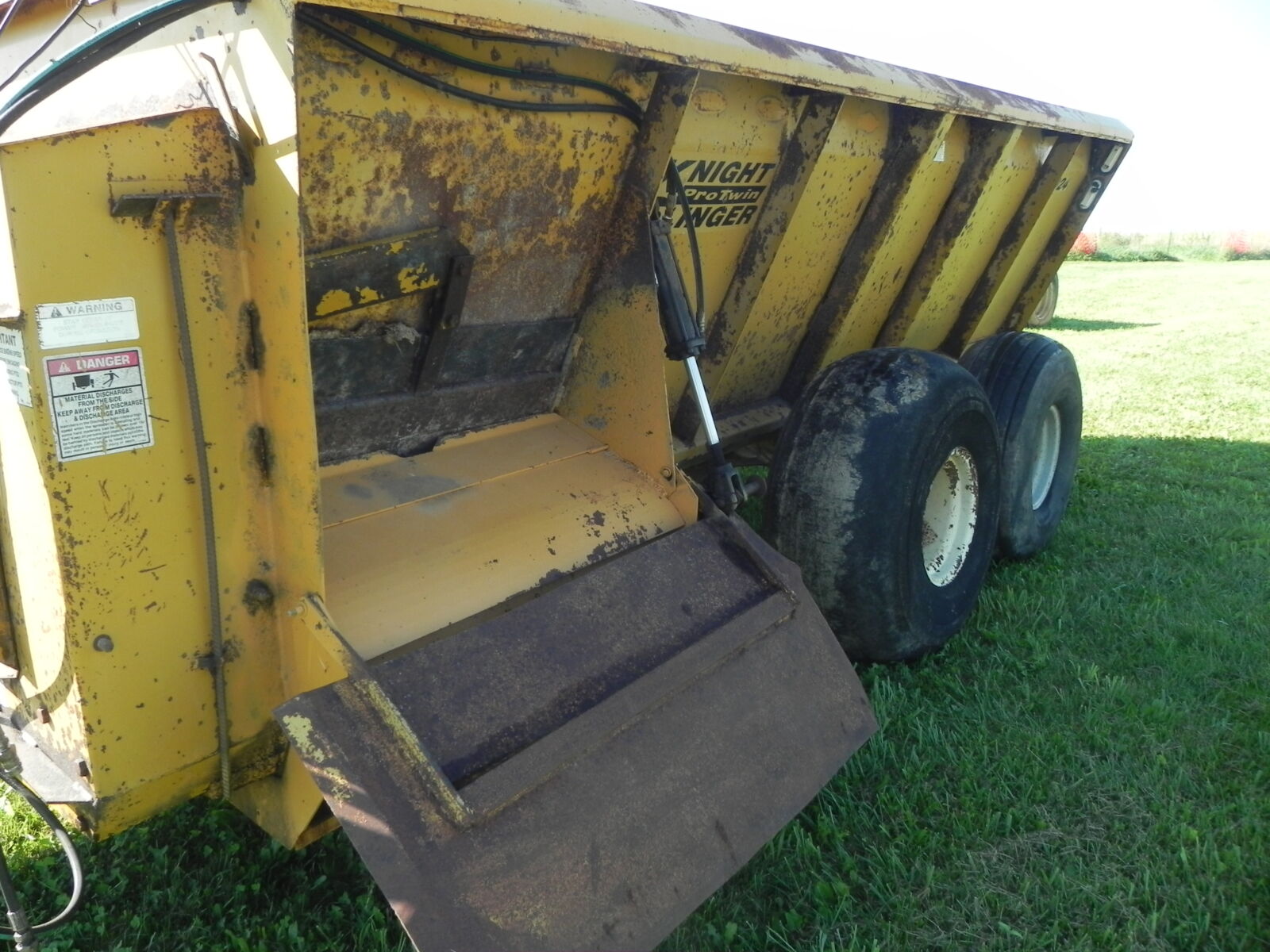 FARM MACHINERY & RELATED ITEMS - MIFFLINTOWN, PA. / TUE. OCTOBER 20. @ 9:00 AM - Image 162