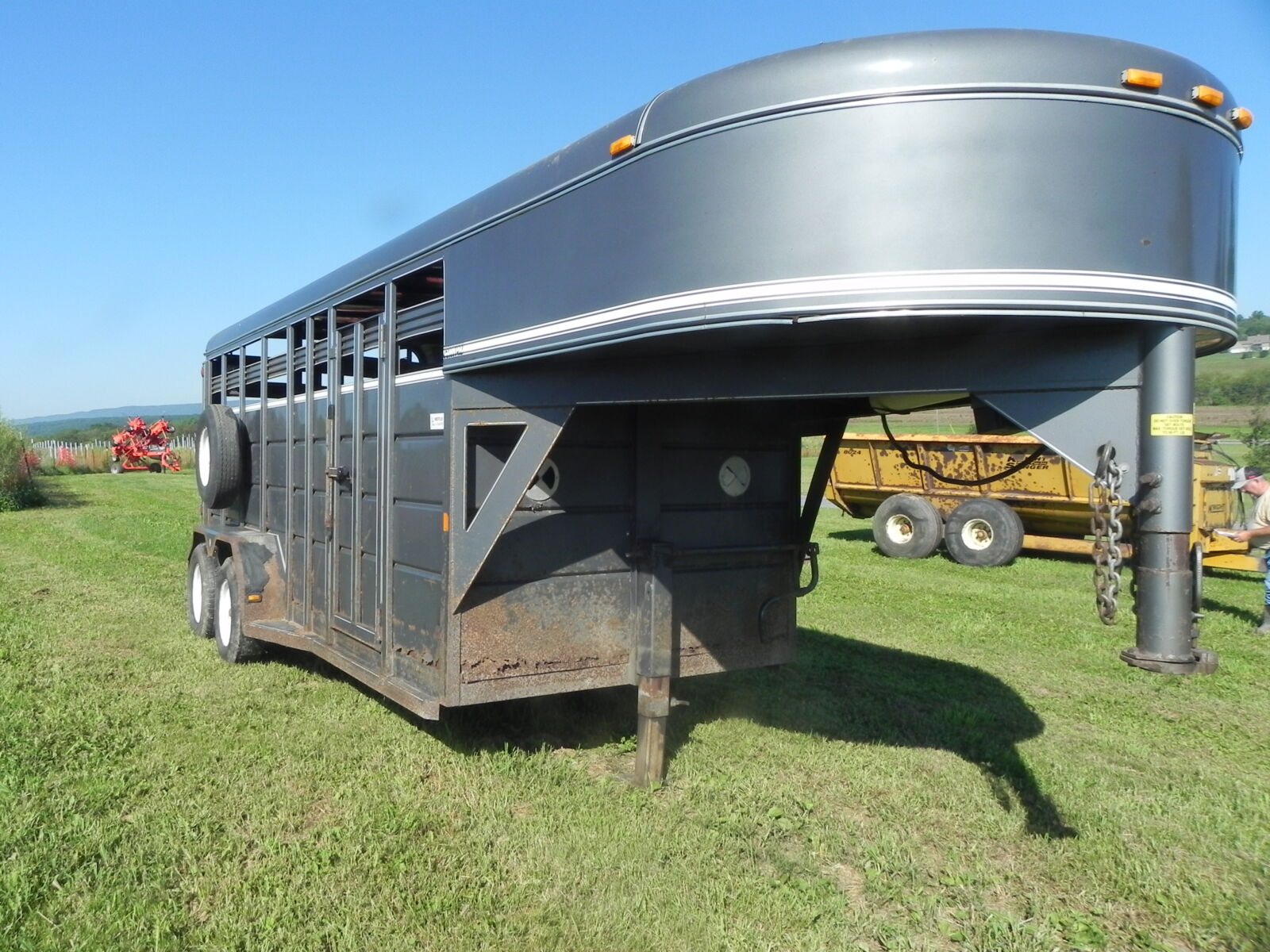 FARM MACHINERY & RELATED ITEMS - MIFFLINTOWN, PA. / TUE. OCTOBER 20. @ 9:00 AM - Image 159