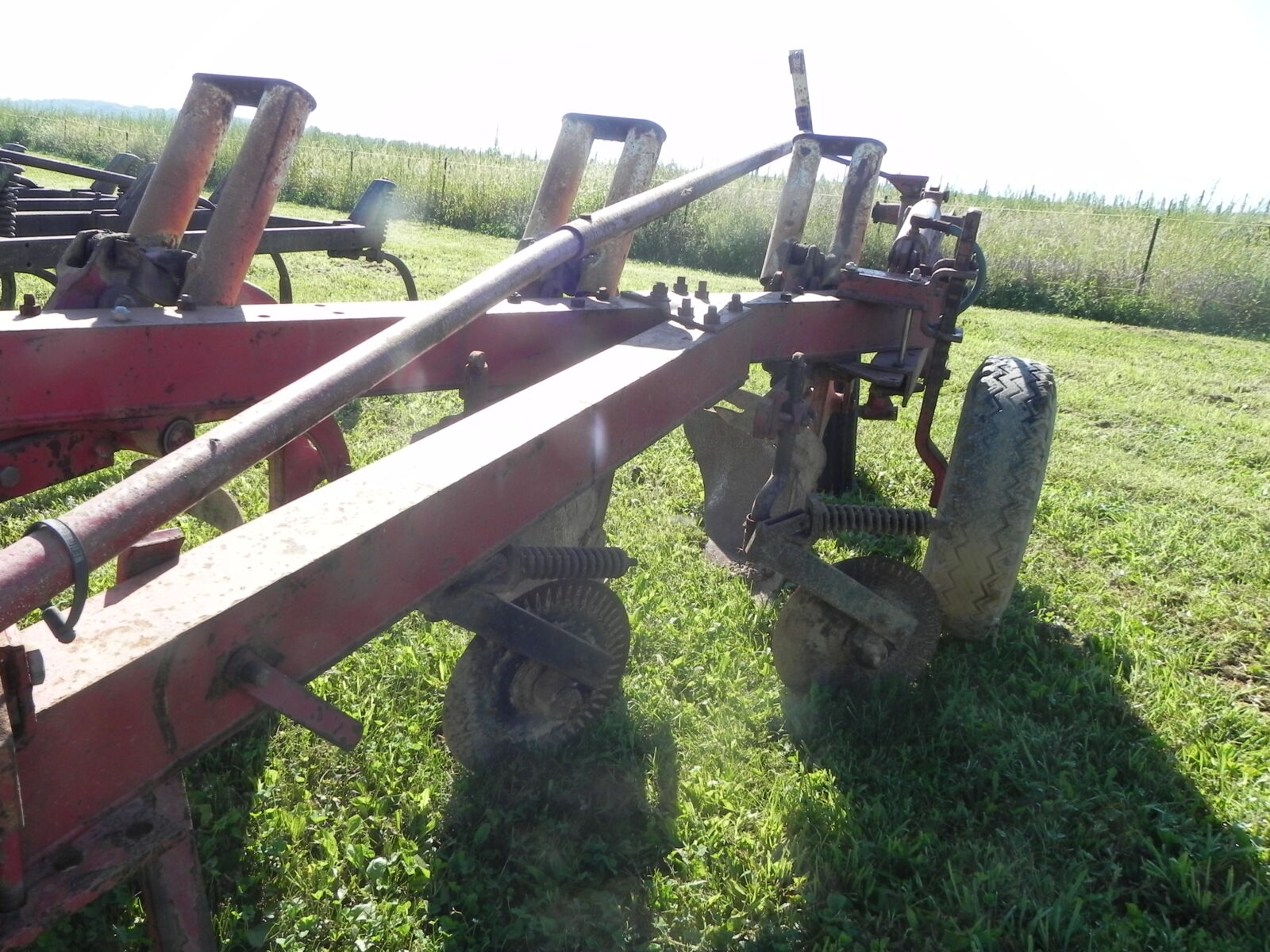FARM MACHINERY & RELATED ITEMS - MIFFLINTOWN, PA. / TUE. OCTOBER 20. @ 9:00 AM - Image 142