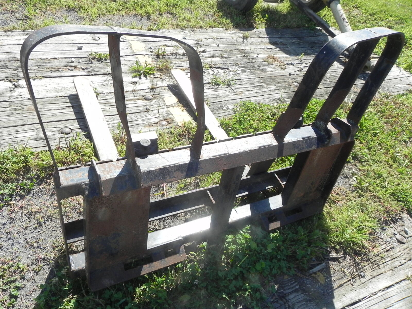 FARM MACHINERY & RELATED ITEMS - MIFFLINTOWN, PA. / TUE. OCTOBER 20. @ 9:00 AM - Image 99