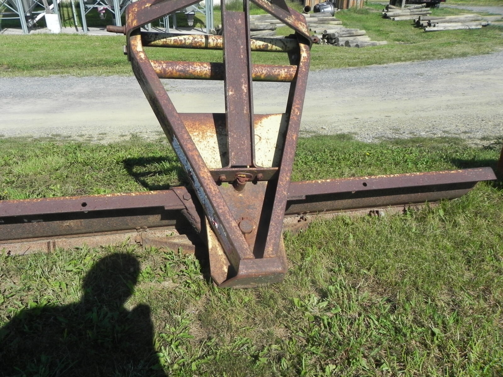 FARM MACHINERY & RELATED ITEMS - MIFFLINTOWN, PA. / TUE. OCTOBER 20. @ 9:00 AM - Image 79