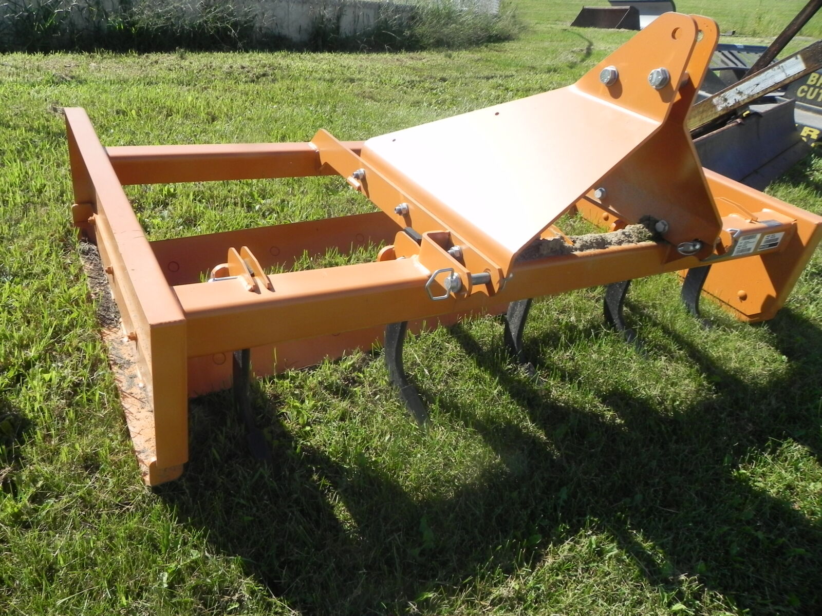 FARM MACHINERY & RELATED ITEMS - MIFFLINTOWN, PA. / TUE. OCTOBER 20. @ 9:00 AM - Image 77
