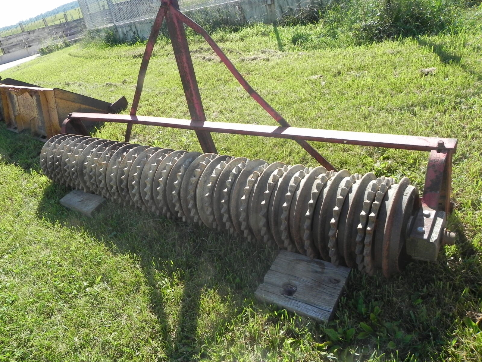 FARM MACHINERY & RELATED ITEMS - MIFFLINTOWN, PA. / TUE. OCTOBER 20. @ 9:00 AM - Image 76