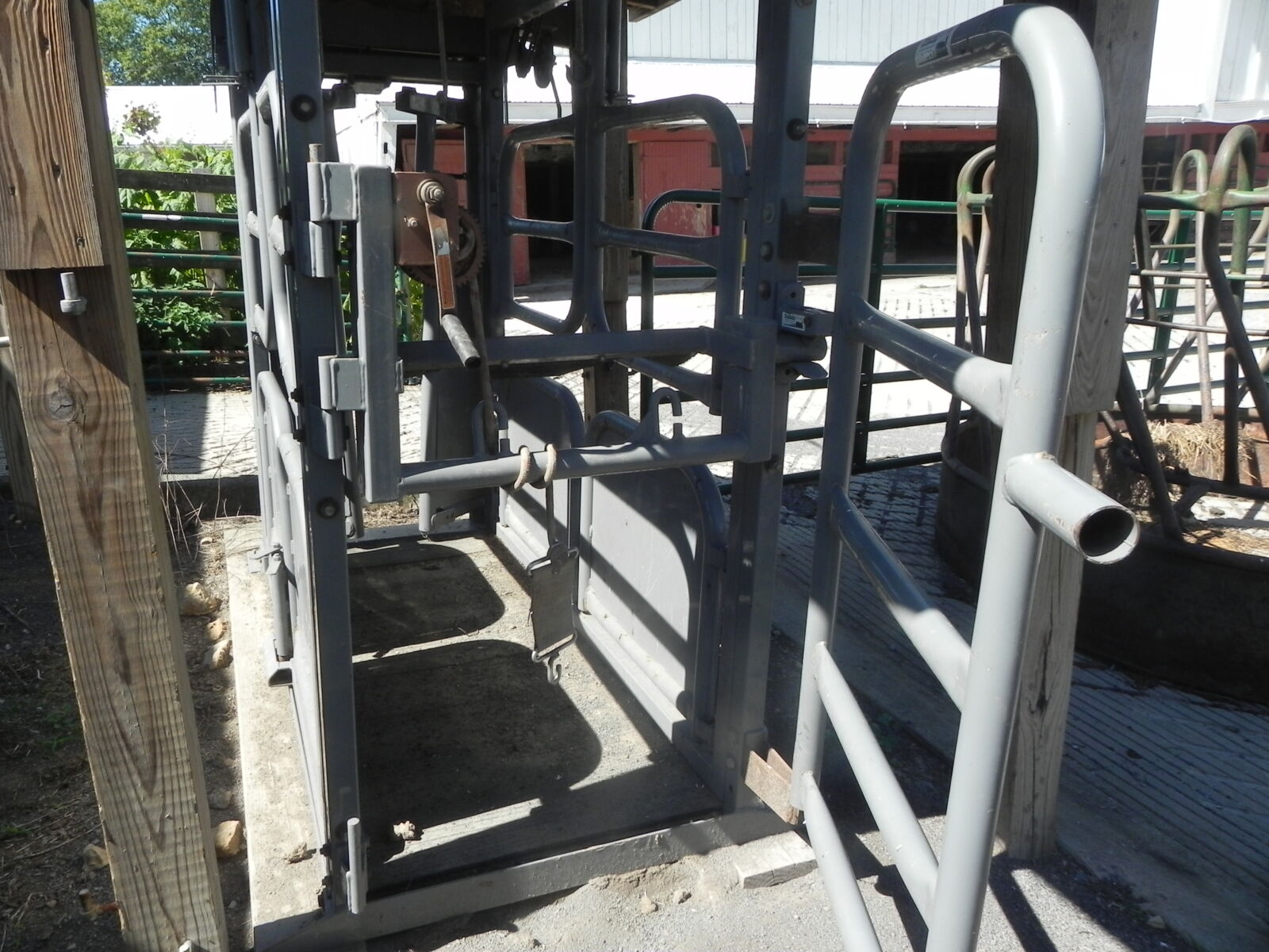 FARM MACHINERY & RELATED ITEMS - MIFFLINTOWN, PA. / TUE. OCTOBER 20. @ 9:00 AM - Image 46