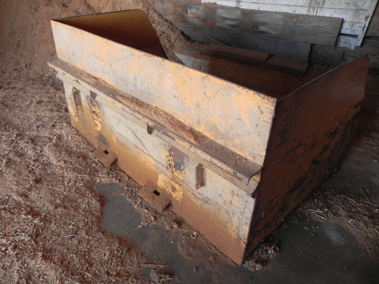 FARM MACHINERY & RELATED ITEMS - MIFFLINTOWN, PA. / TUE. OCTOBER 20. @ 9:00 AM - Image 39