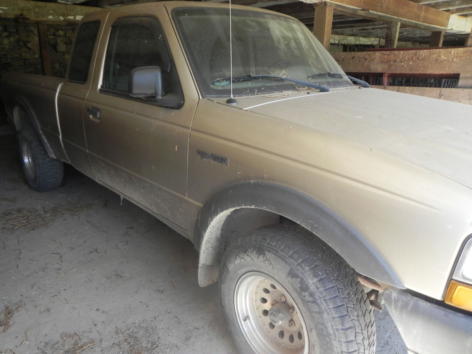 FARM MACHINERY & RELATED ITEMS - MIFFLINTOWN, PA. / TUE. OCTOBER 20. @ 9:00 AM - Image 27