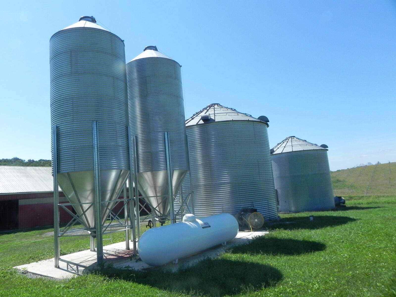 FARM MACHINERY & RELATED ITEMS - MIFFLINTOWN, PA. / TUE. OCTOBER 20. @ 9:00 AM - Image 19