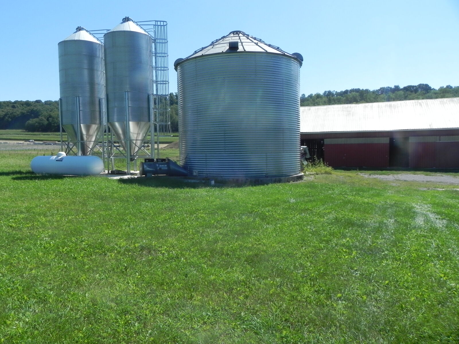 FARM MACHINERY & RELATED ITEMS - MIFFLINTOWN, PA. / TUE. OCTOBER 20. @ 9:00 AM - Image 16