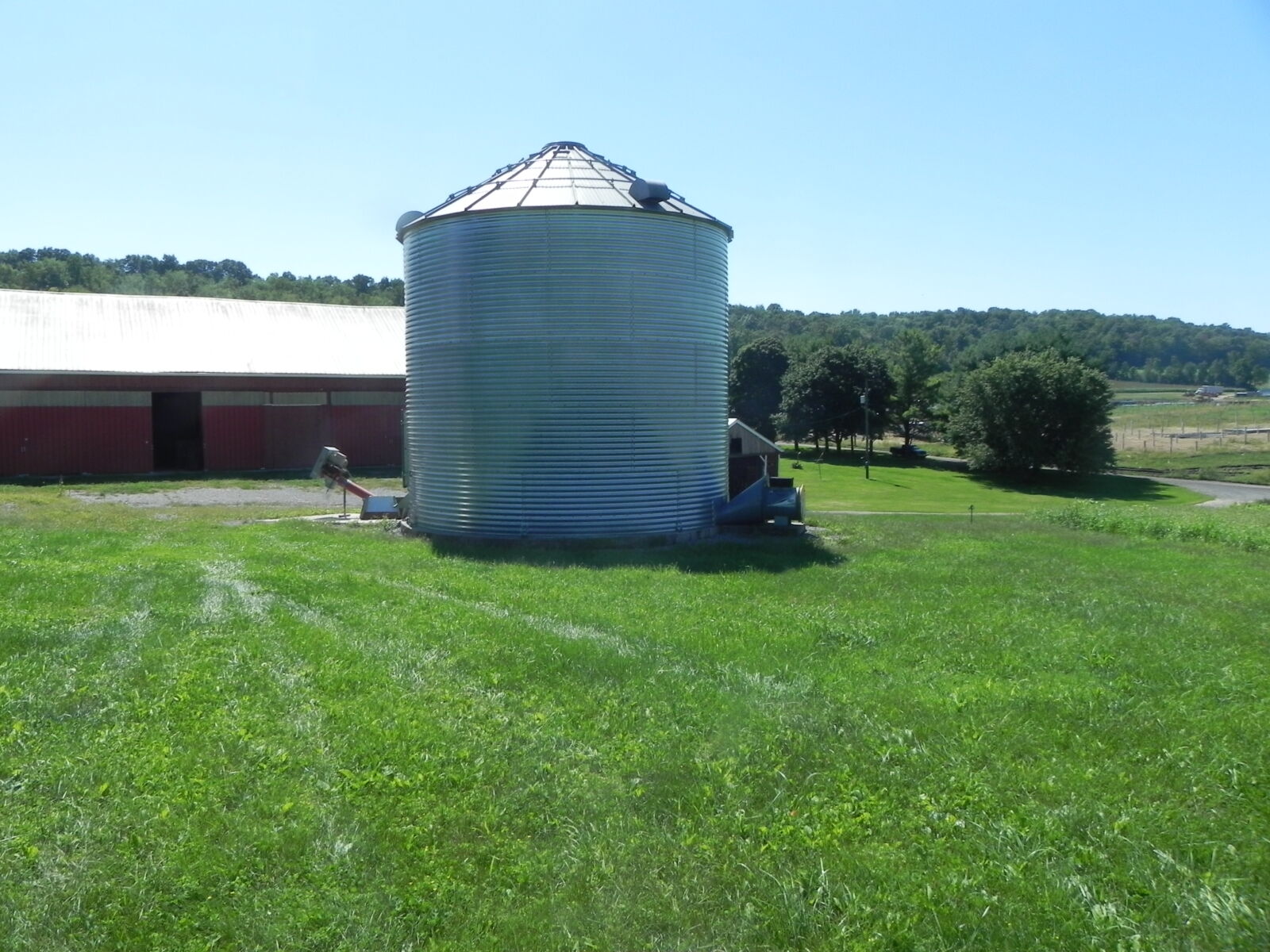 FARM MACHINERY & RELATED ITEMS - MIFFLINTOWN, PA. / TUE. OCTOBER 20. @ 9:00 AM - Image 15