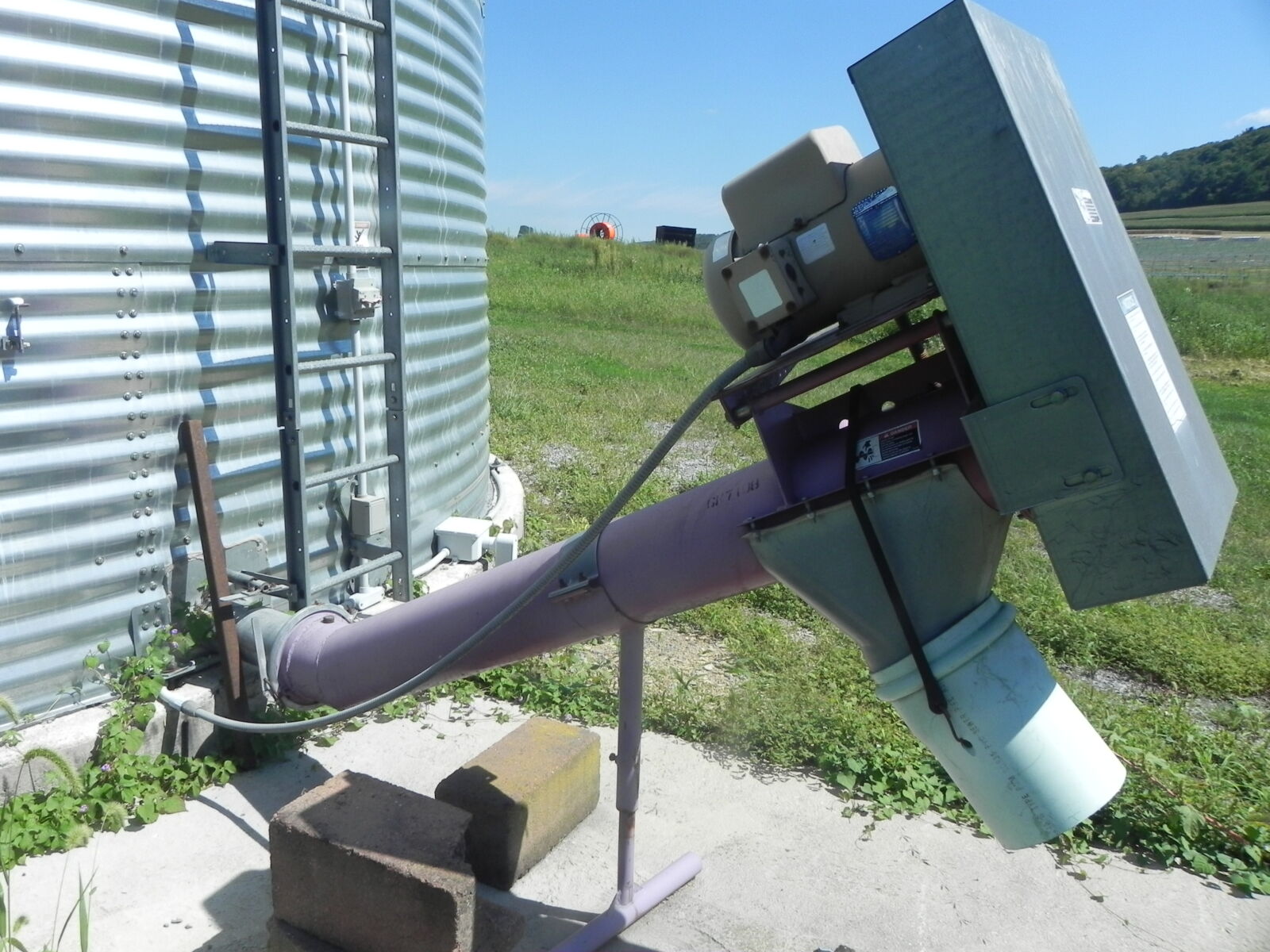 FARM MACHINERY & RELATED ITEMS - MIFFLINTOWN, PA. / TUE. OCTOBER 20. @ 9:00 AM - Image 14