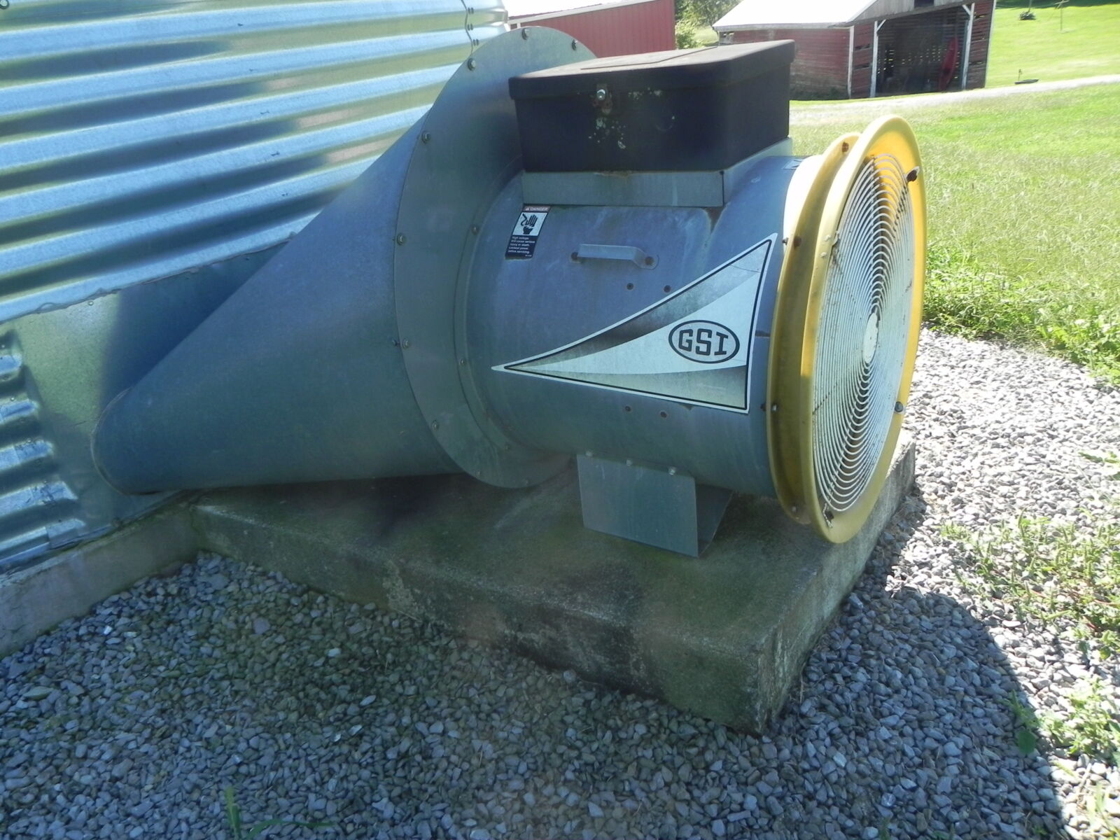 FARM MACHINERY & RELATED ITEMS - MIFFLINTOWN, PA. / TUE. OCTOBER 20. @ 9:00 AM - Image 8