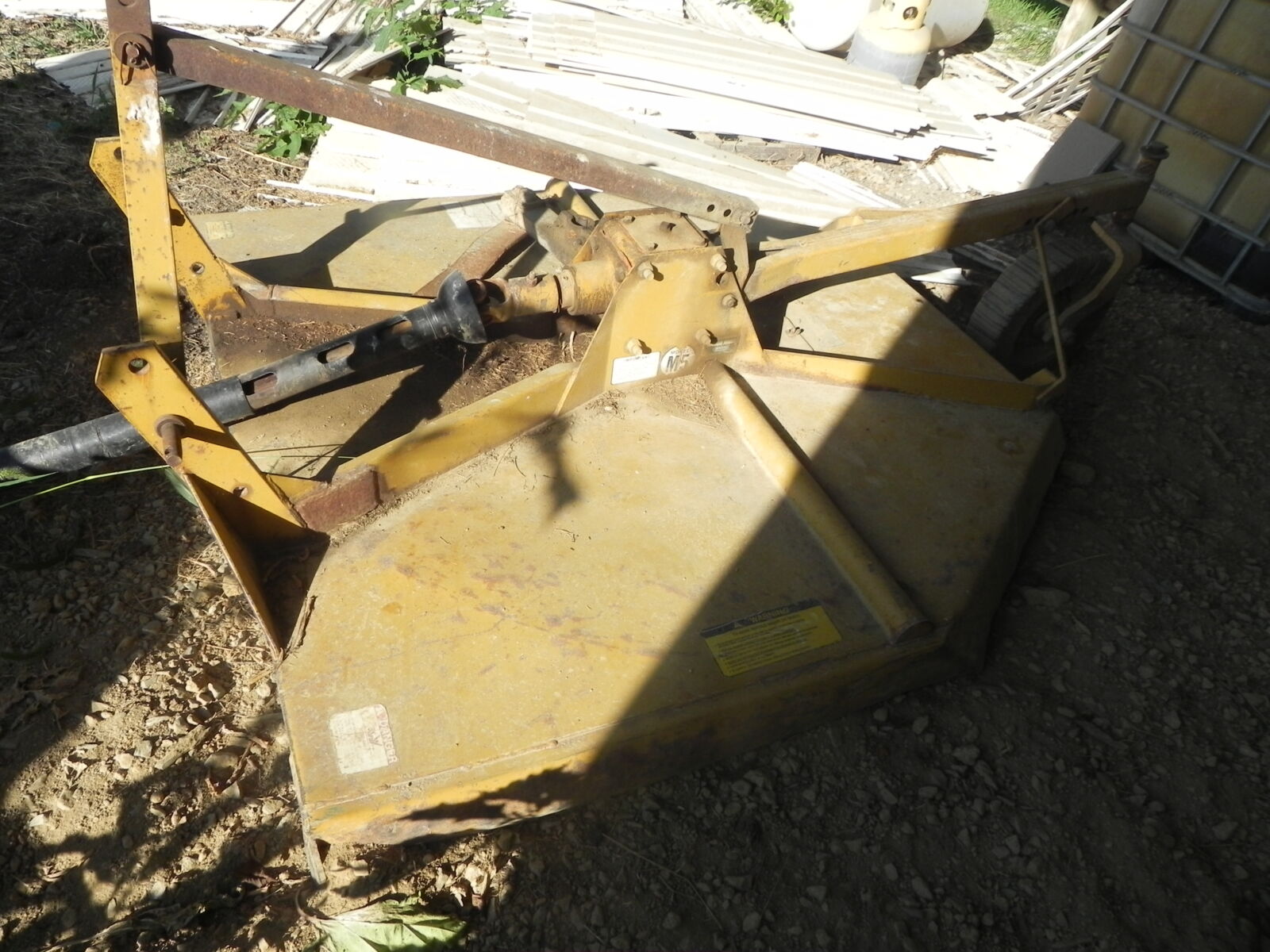 TRACTORS, FARM ANTIQUES, HOUSEHOLD GOODS, ETC - SHIPPENSBURG, PA. / SAT. OCT. 24. @ 8:30 AM - Image 254