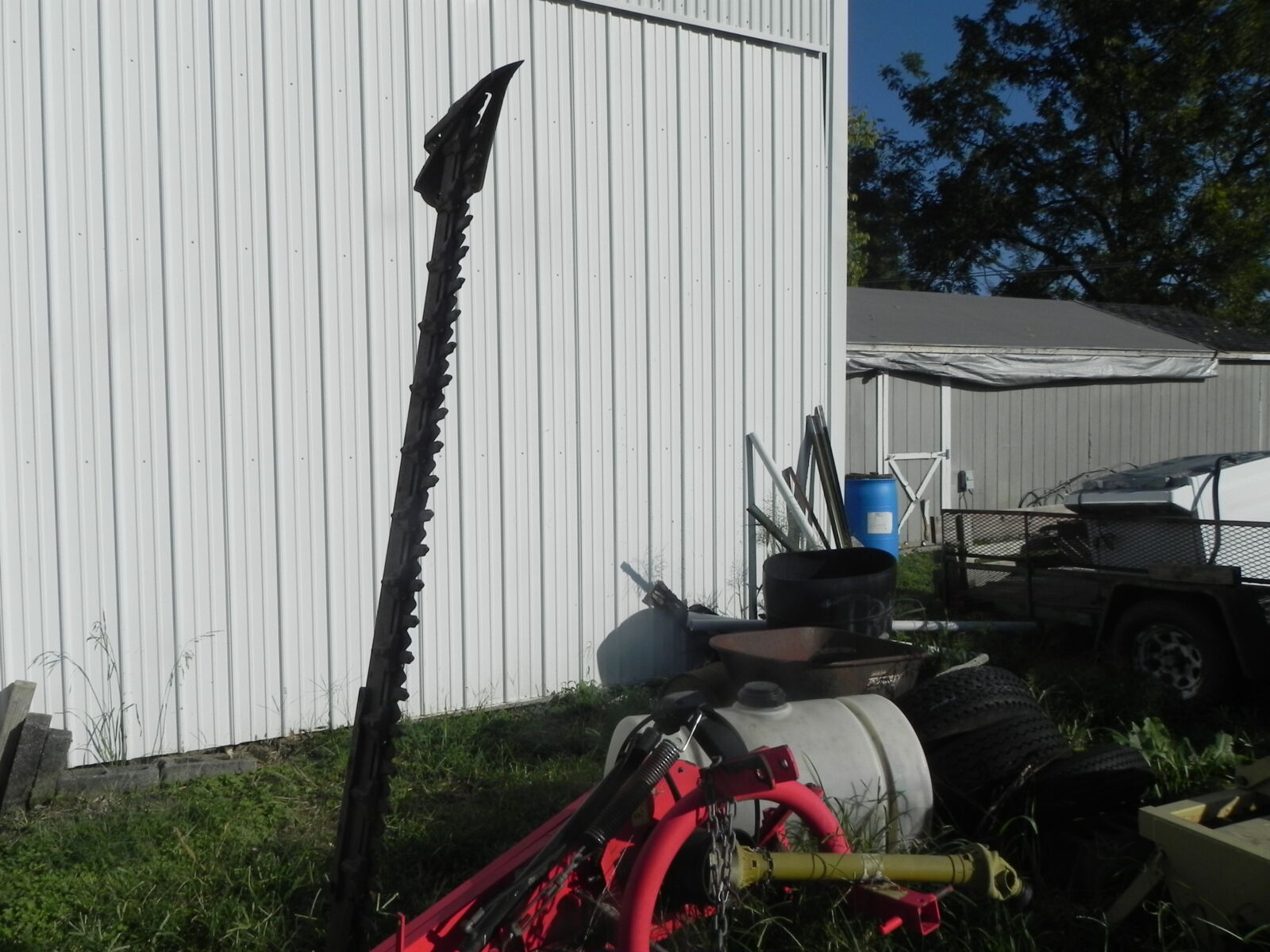 TRACTORS, FARM ANTIQUES, HOUSEHOLD GOODS, ETC - SHIPPENSBURG, PA. / SAT. OCT. 24. @ 8:30 AM - Image 252