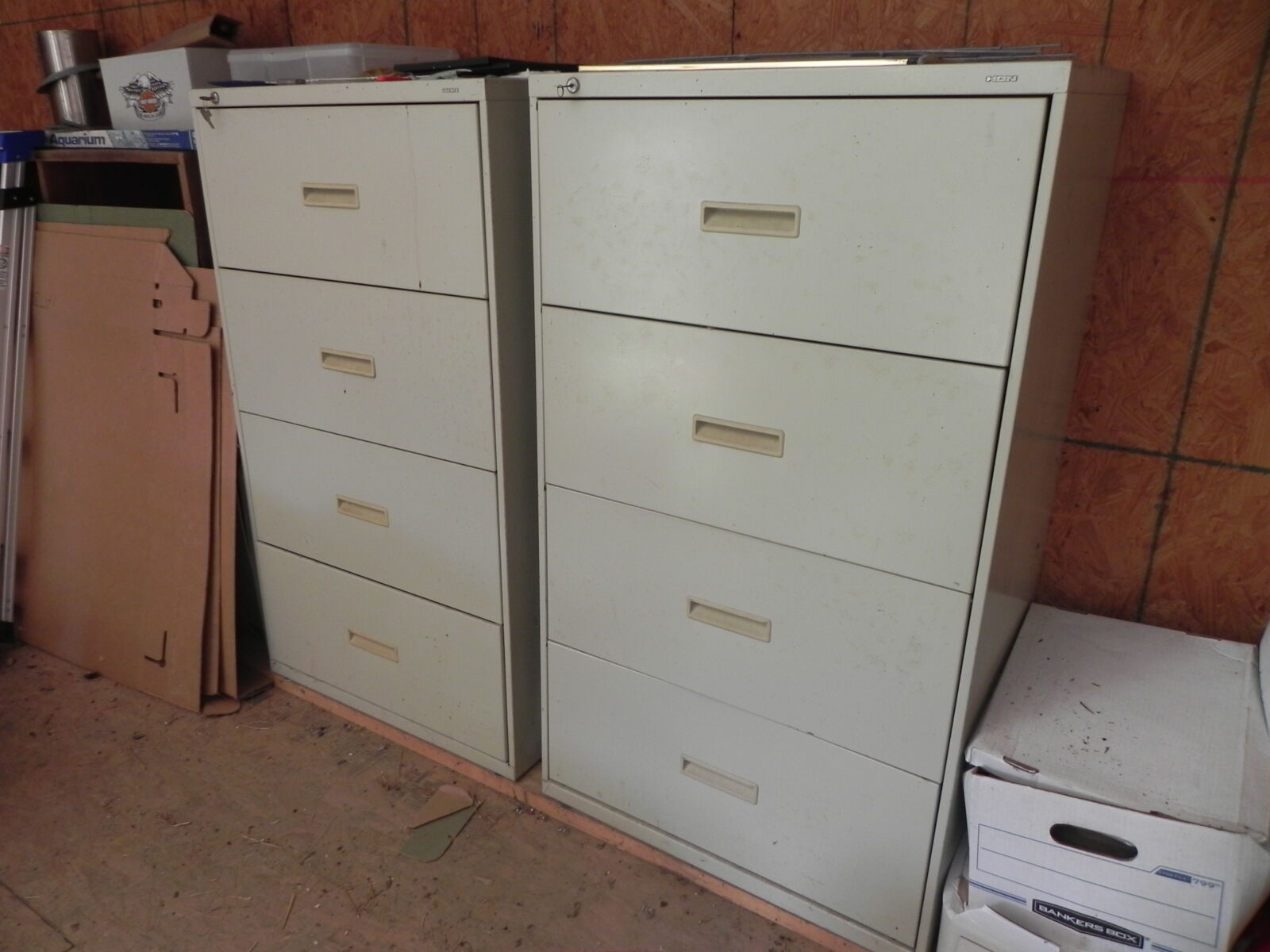 TRACTORS, FARM ANTIQUES, HOUSEHOLD GOODS, ETC - SHIPPENSBURG, PA. / SAT. OCT. 24. @ 8:30 AM - Image 239