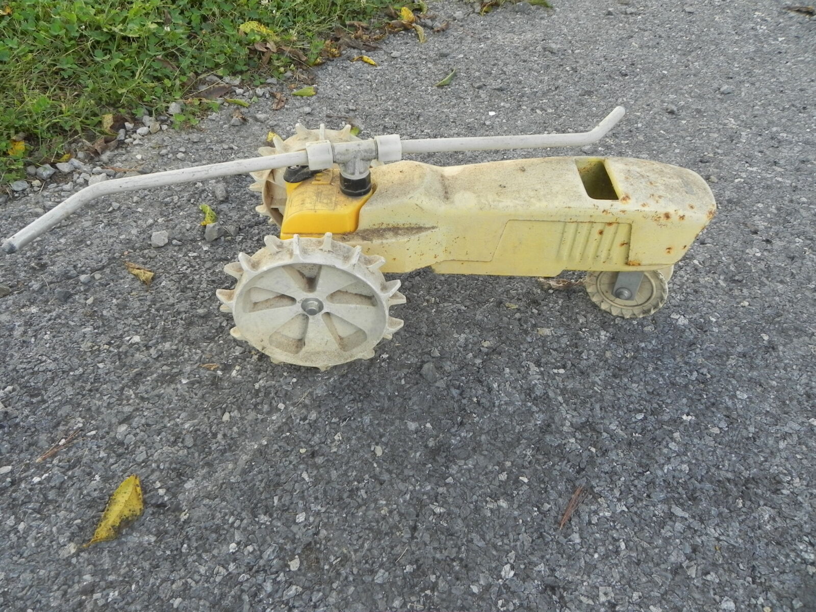 TRACTORS, FARM ANTIQUES, HOUSEHOLD GOODS, ETC - SHIPPENSBURG, PA. / SAT. OCT. 24. @ 8:30 AM - Image 230