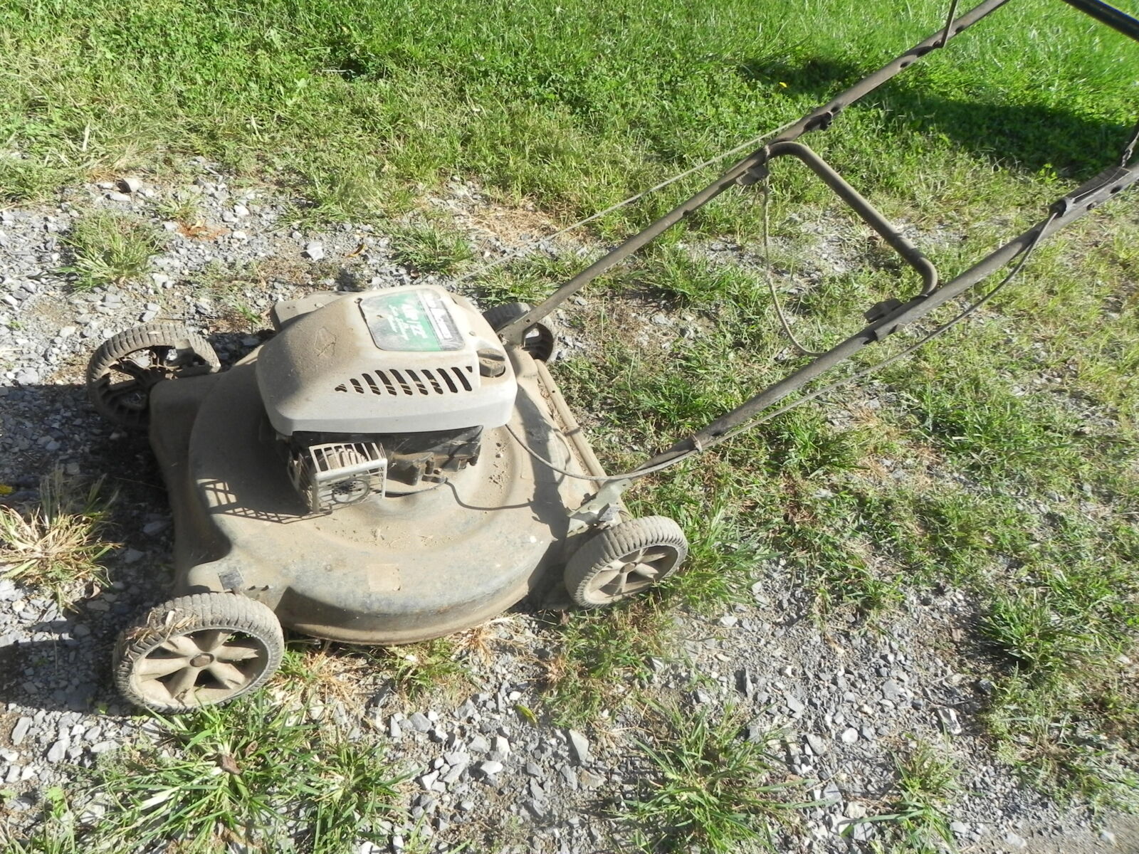 TRACTORS, FARM ANTIQUES, HOUSEHOLD GOODS, ETC - SHIPPENSBURG, PA. / SAT. OCT. 24. @ 8:30 AM - Image 229