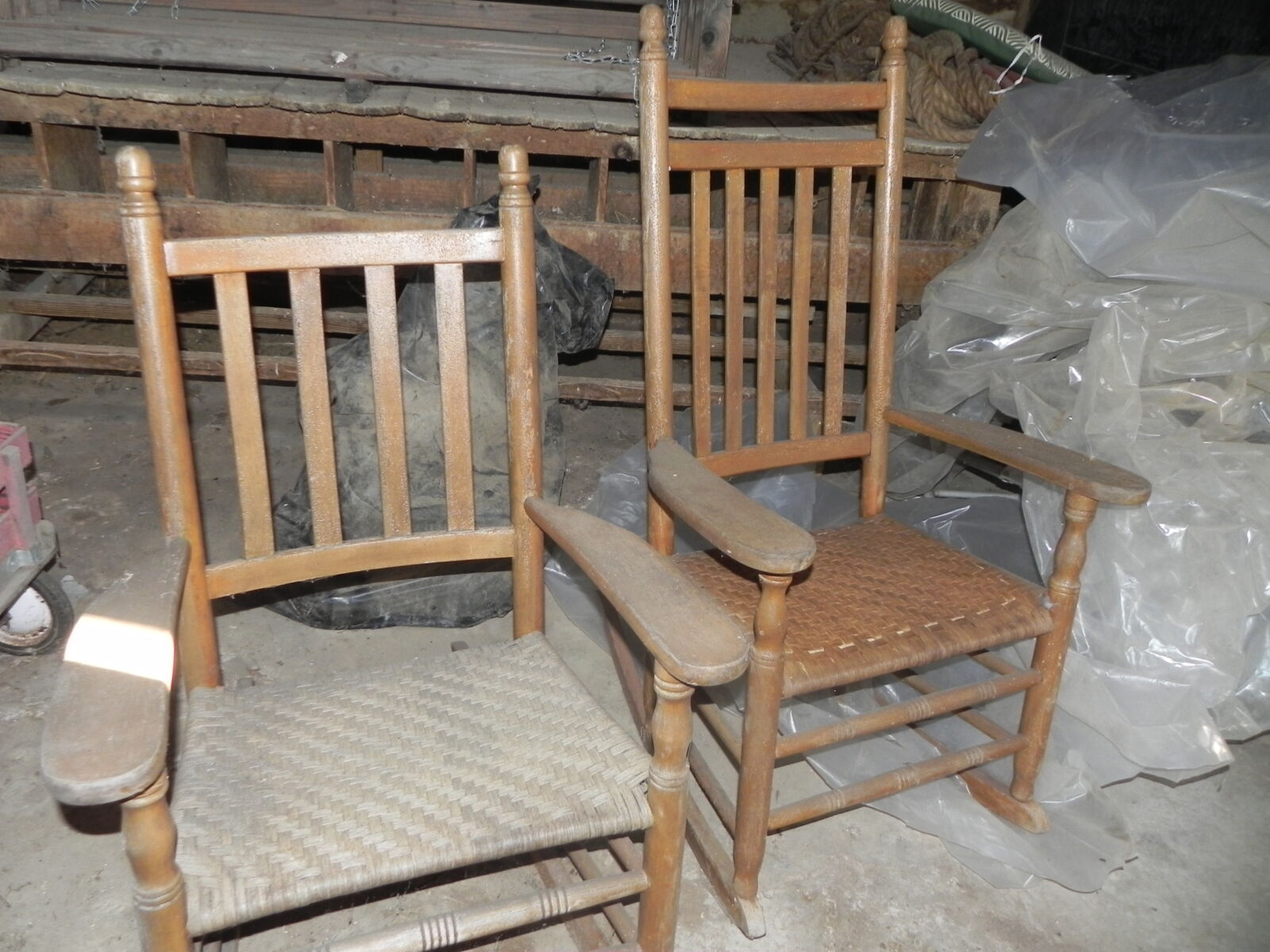 TRACTORS, FARM ANTIQUES, HOUSEHOLD GOODS, ETC - SHIPPENSBURG, PA. / SAT. OCT. 24. @ 8:30 AM - Image 225