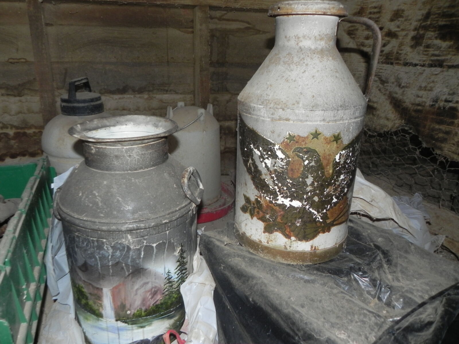 TRACTORS, FARM ANTIQUES, HOUSEHOLD GOODS, ETC - SHIPPENSBURG, PA. / SAT. OCT. 24. @ 8:30 AM - Image 219