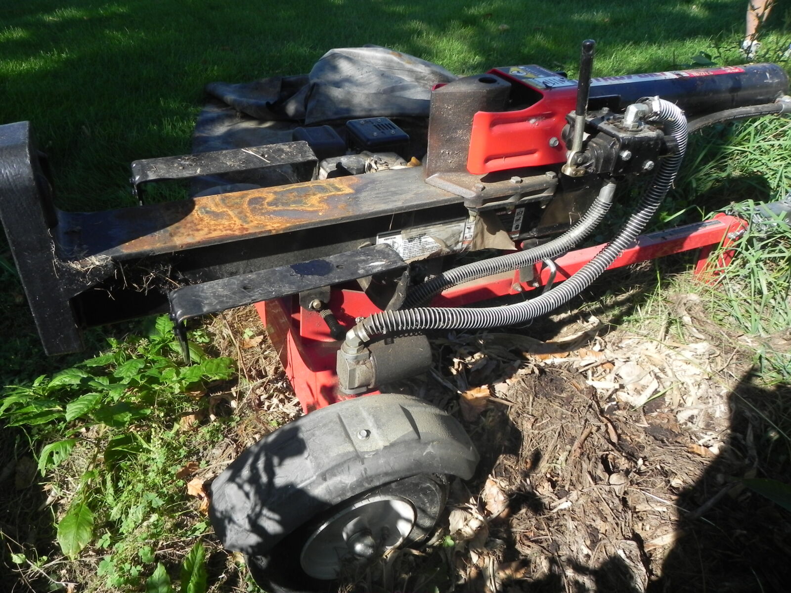 TRACTORS, FARM ANTIQUES, HOUSEHOLD GOODS, ETC - SHIPPENSBURG, PA. / SAT. OCT. 24. @ 8:30 AM - Image 207