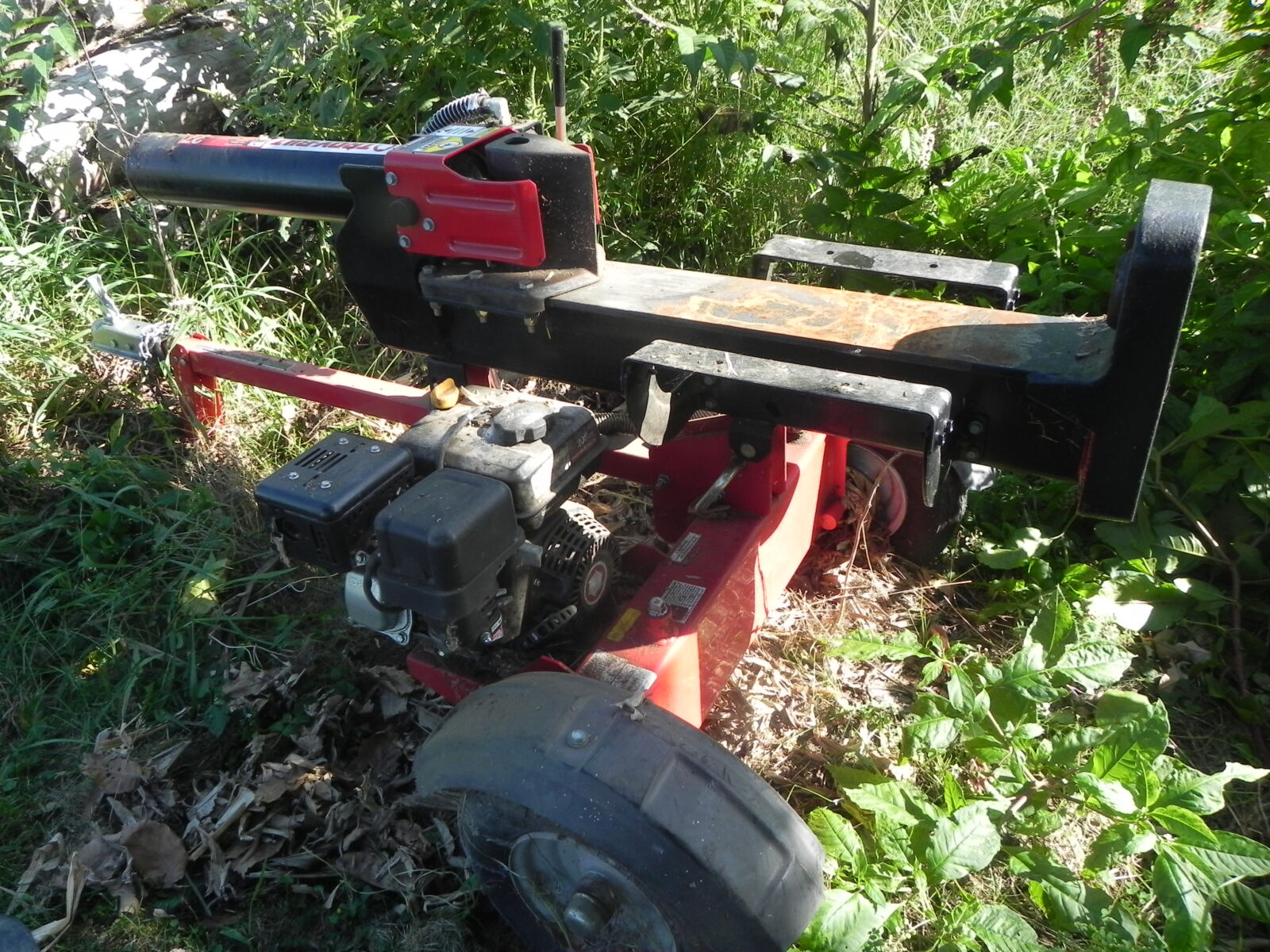 TRACTORS, FARM ANTIQUES, HOUSEHOLD GOODS, ETC - SHIPPENSBURG, PA. / SAT. OCT. 24. @ 8:30 AM - Image 206