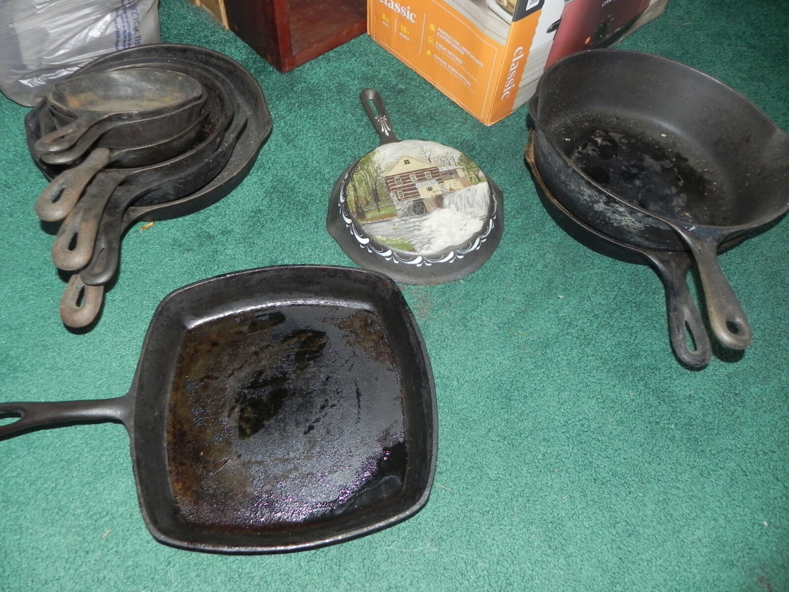 TRACTORS, FARM ANTIQUES, HOUSEHOLD GOODS, ETC - SHIPPENSBURG, PA. / SAT. OCT. 24. @ 8:30 AM - Image 199