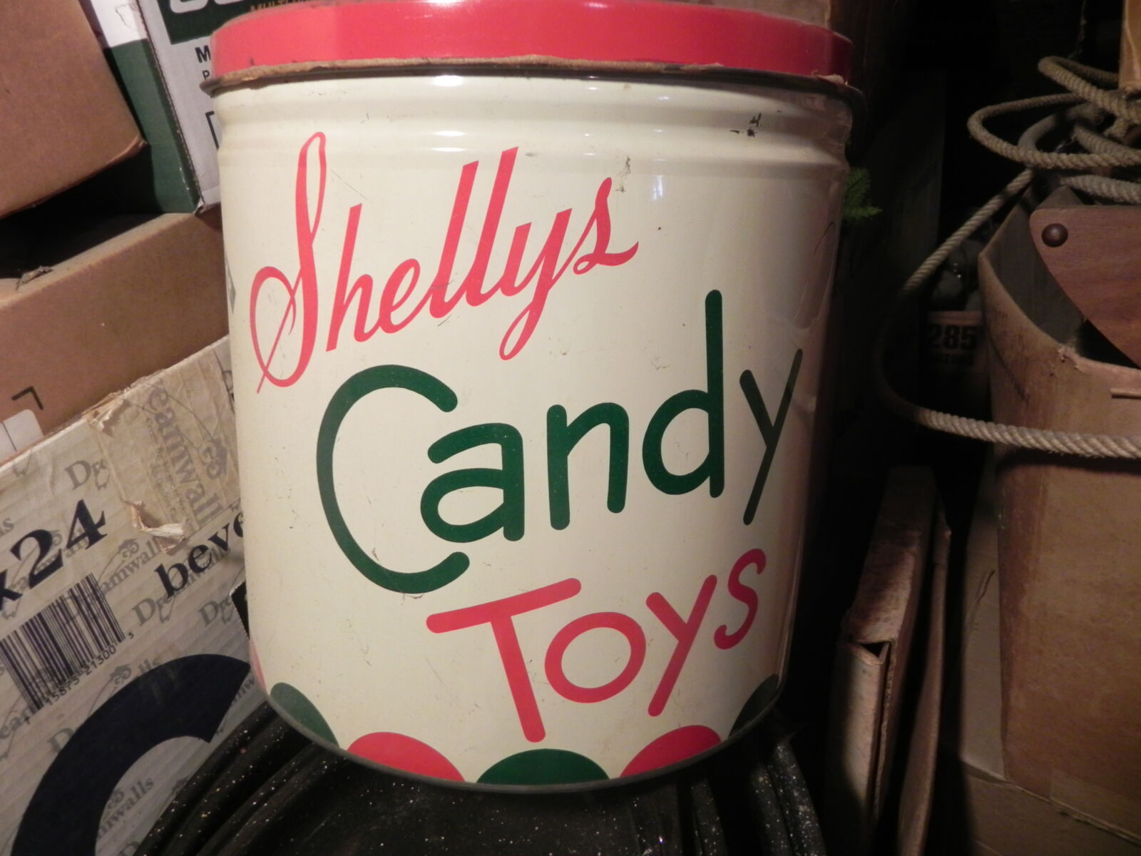 TRACTORS, FARM ANTIQUES, HOUSEHOLD GOODS, ETC - SHIPPENSBURG, PA. / SAT. OCT. 24. @ 8:30 AM - Image 181