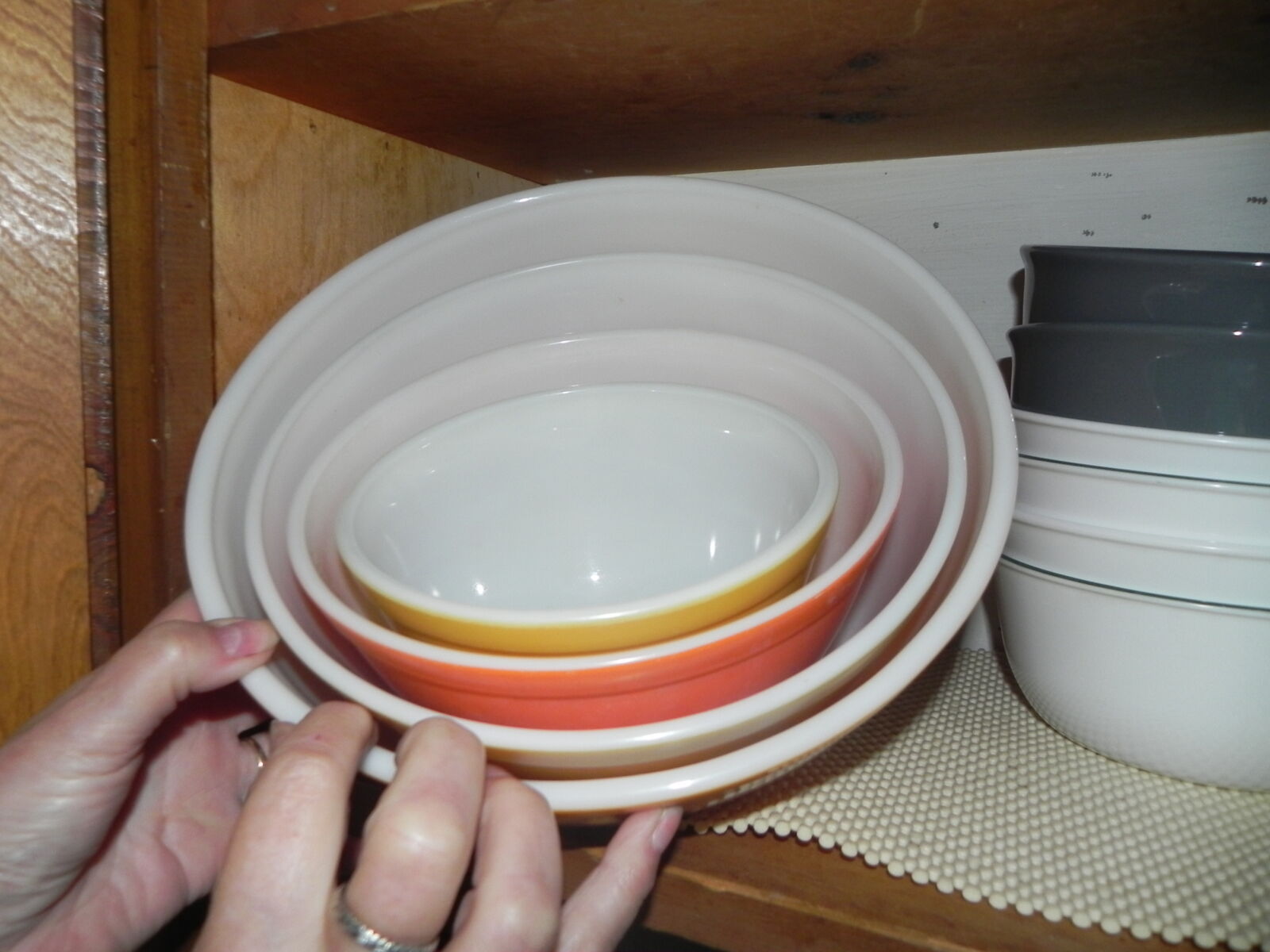 TRACTORS, FARM ANTIQUES, HOUSEHOLD GOODS, ETC - SHIPPENSBURG, PA. / SAT. OCT. 24. @ 8:30 AM - Image 174