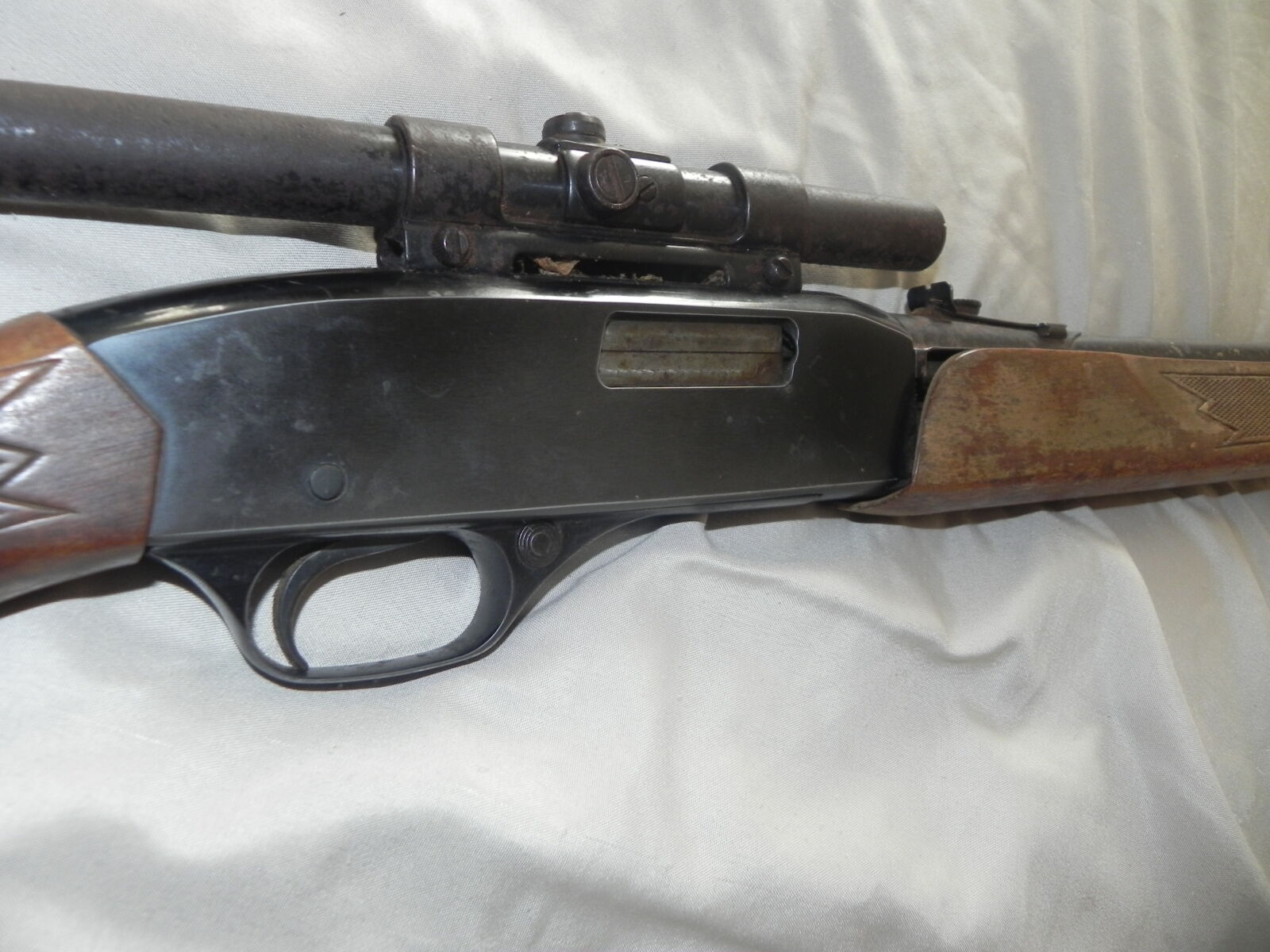 TRACTORS, FARM ANTIQUES, HOUSEHOLD GOODS, ETC - SHIPPENSBURG, PA. / SAT. OCT. 24. @ 8:30 AM - Image 142