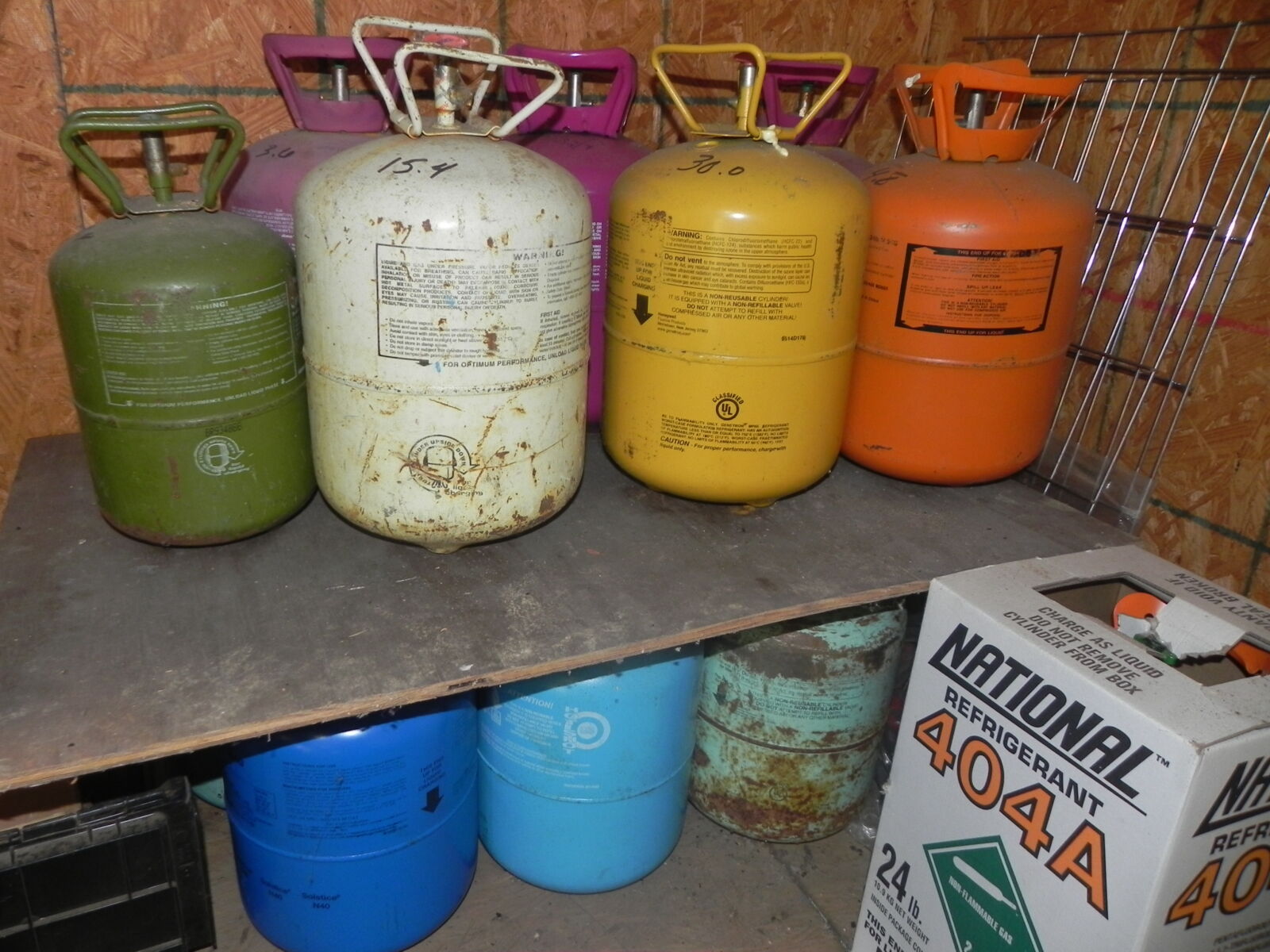 TRACTORS, FARM ANTIQUES, HOUSEHOLD GOODS, ETC - SHIPPENSBURG, PA. / SAT. OCT. 24. @ 8:30 AM - Image 127