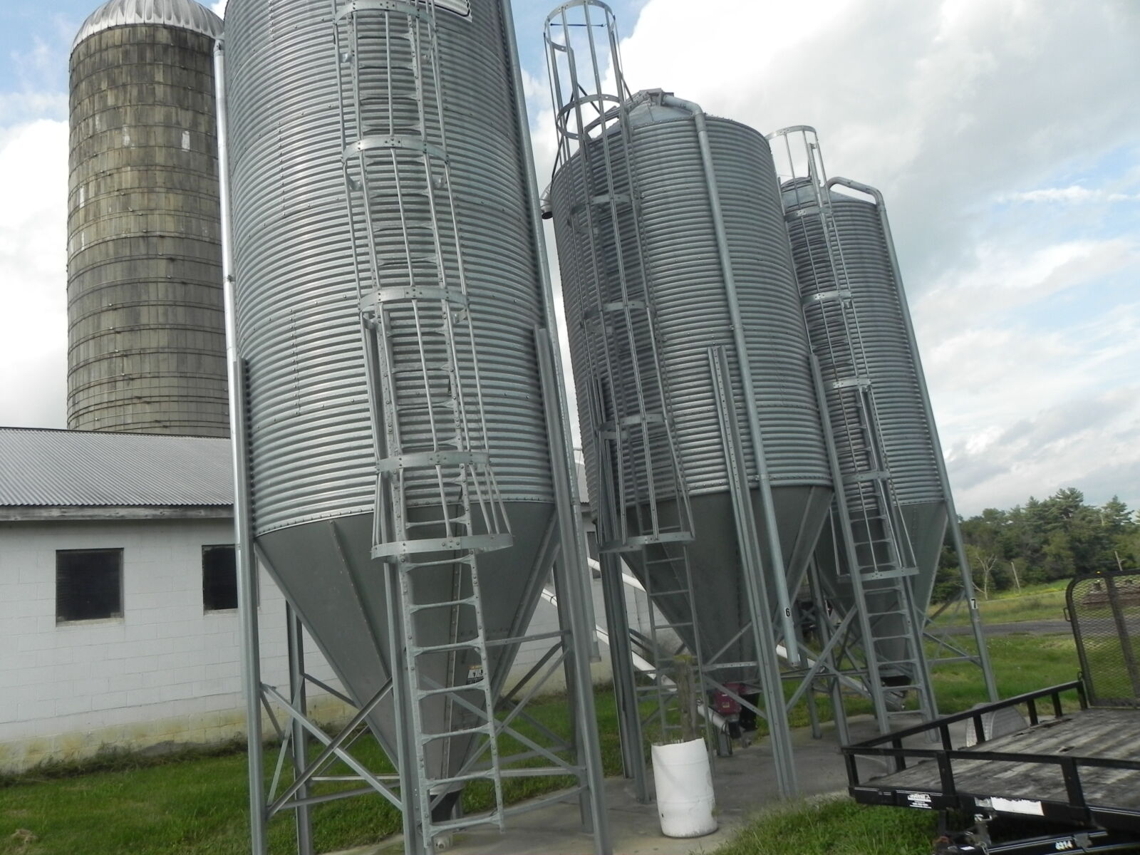 FARM MACHINERY & RELATED ITEMS - MIFFLINTOWN, PA. / TUE. OCTOBER 20. @ 9:00 AM - Image 213
