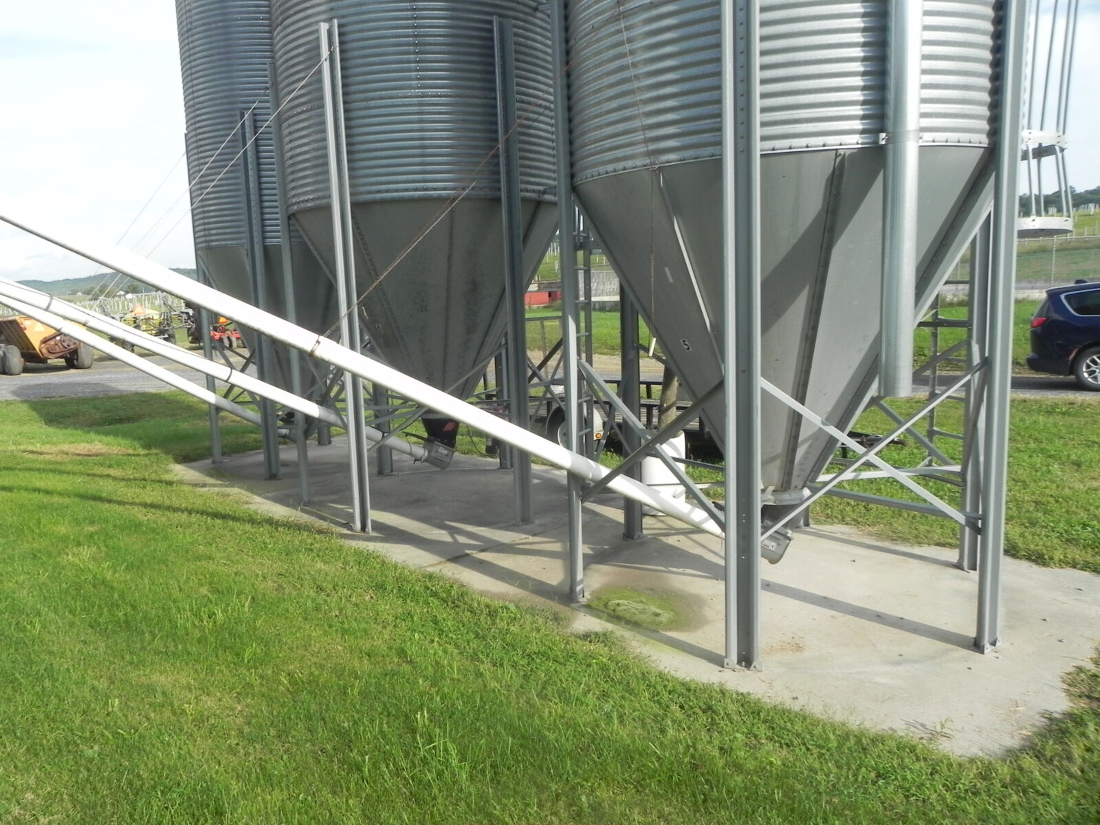 FARM MACHINERY & RELATED ITEMS - MIFFLINTOWN, PA. / TUE. OCTOBER 20. @ 9:00 AM - Image 215