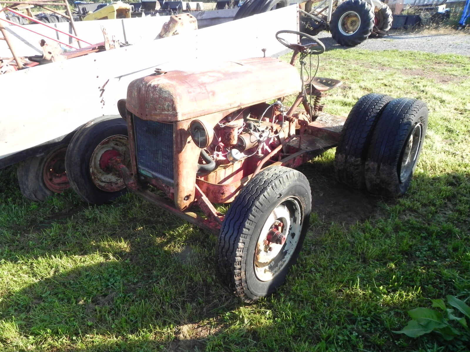 FORD TRACTORS, TRACTOR PARTS, & MORE - ELIZABETHTOWN, PA. / THURS. DECEMBER 3. - Image 44