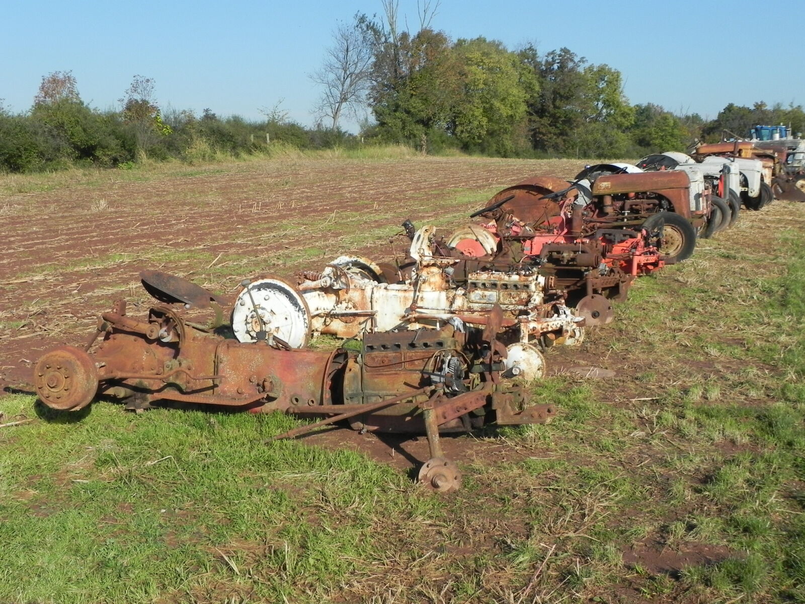 FORD TRACTORS, TRACTOR PARTS, & MORE - ELIZABETHTOWN, PA. / THURS. DECEMBER 3. - Image 38